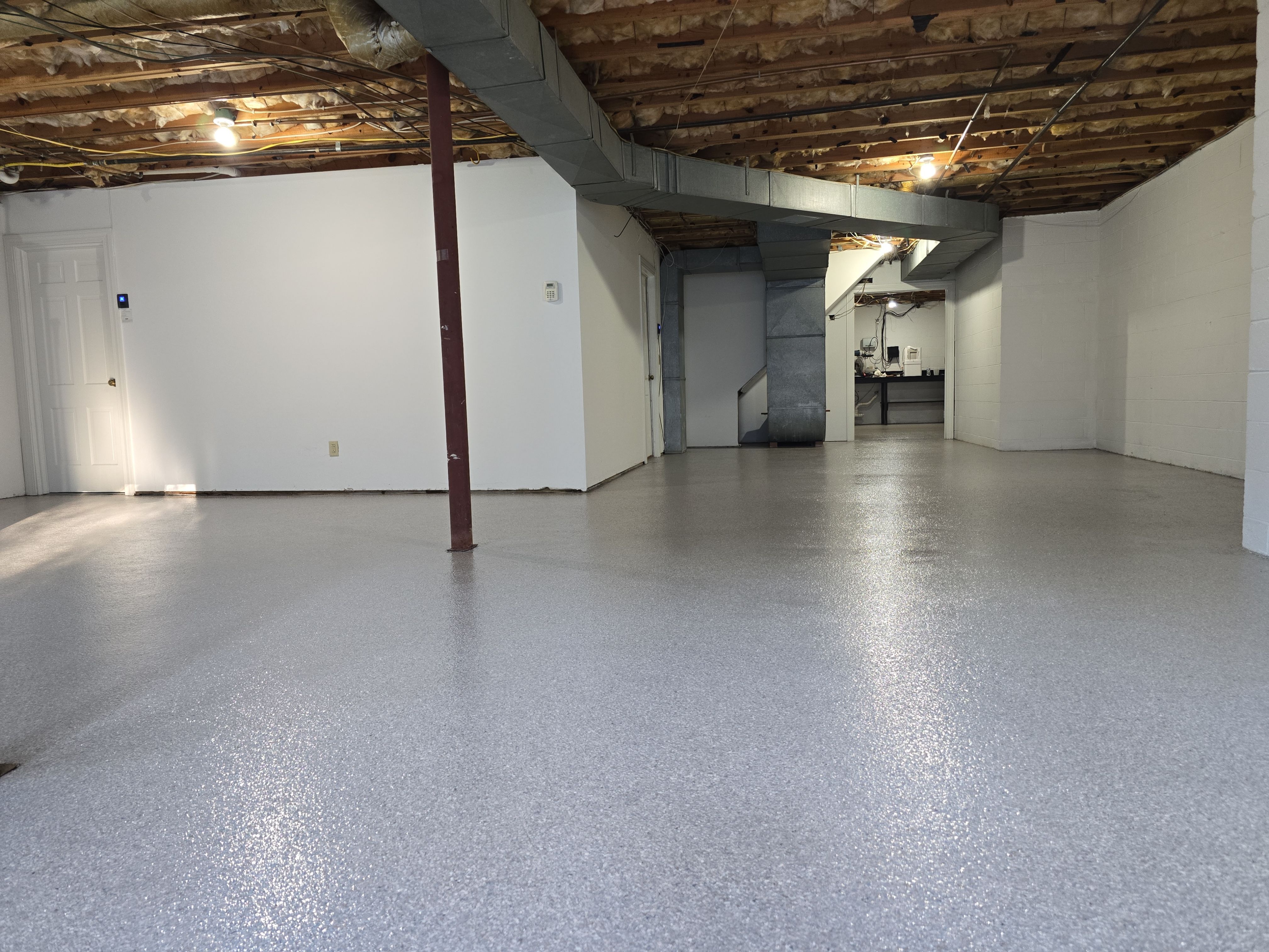 Garage using Pumice by Elite Floor Solutions