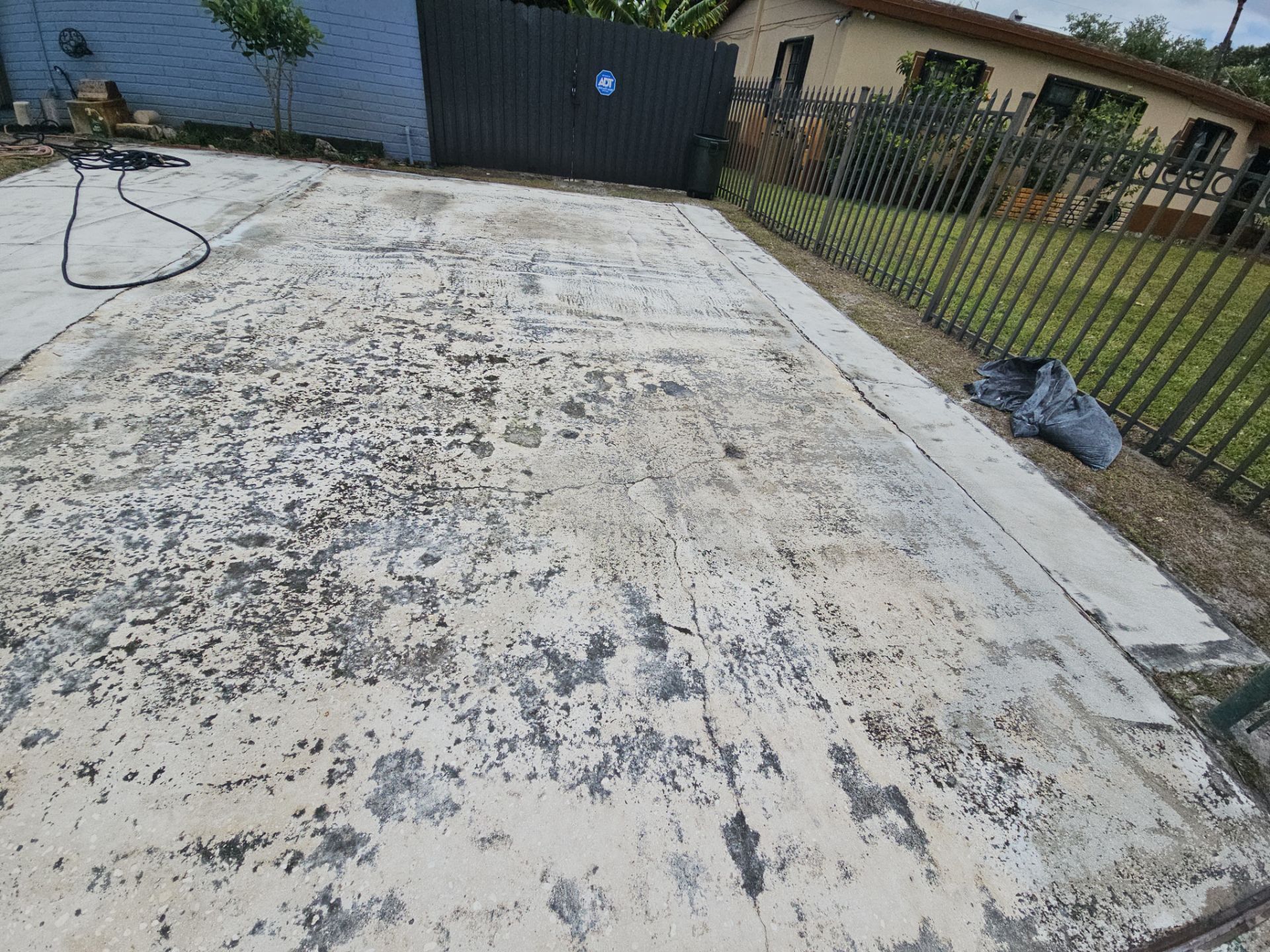 Painted Driveway by Seamless Surfaces