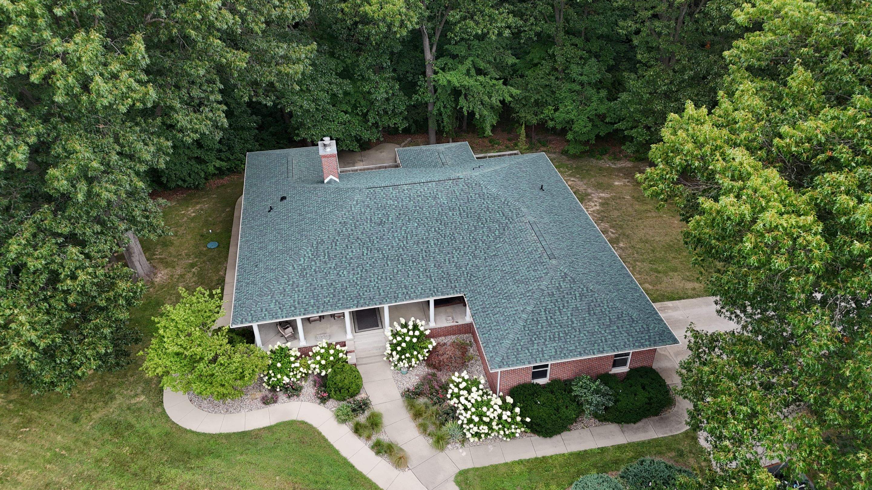 Full Architectural Shingle Roof Replacement for Springfield Brick Home