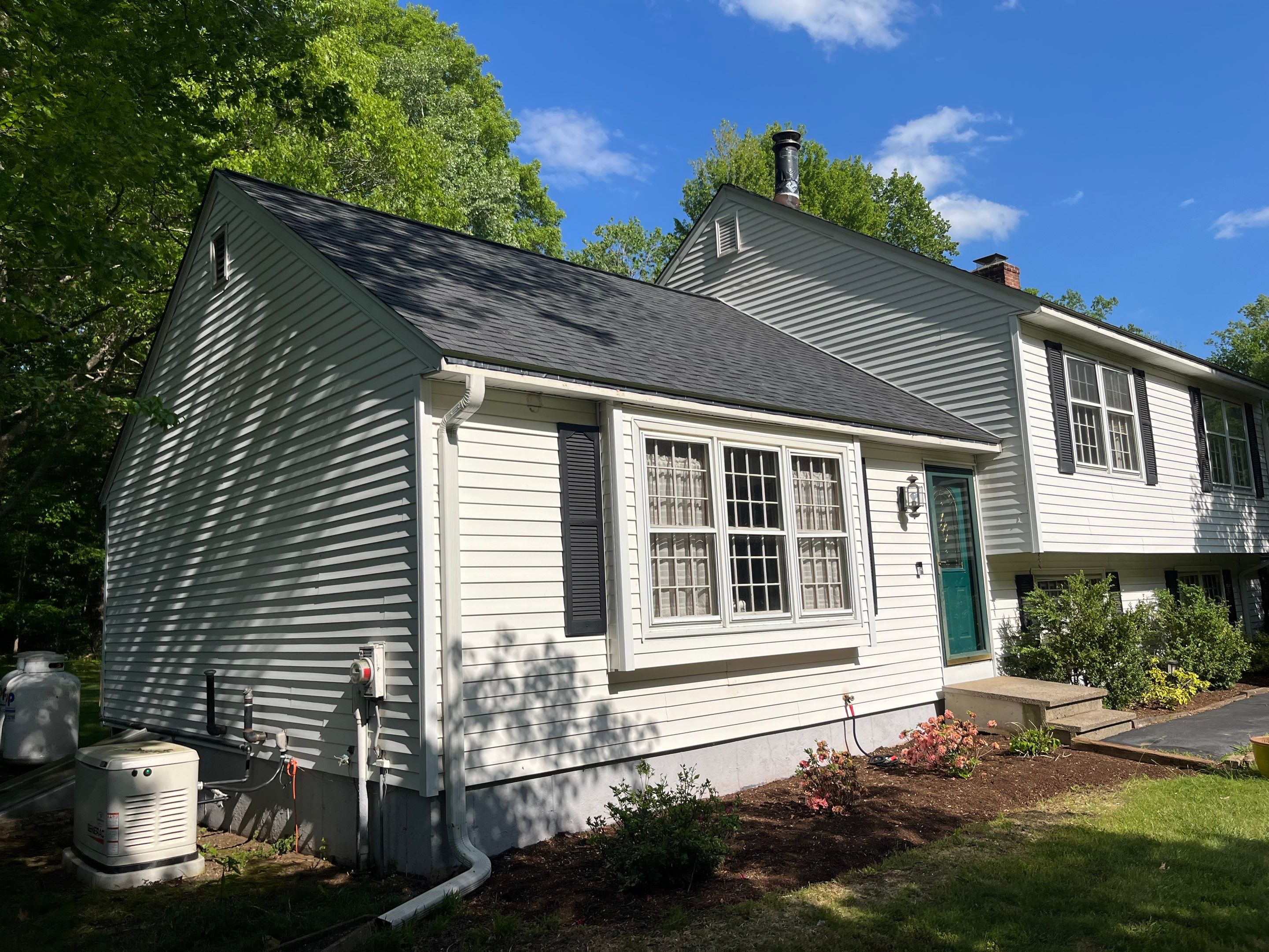 Beautiful new roof by DiGiorgi! by DiGiorgi Roofing and Siding Inc