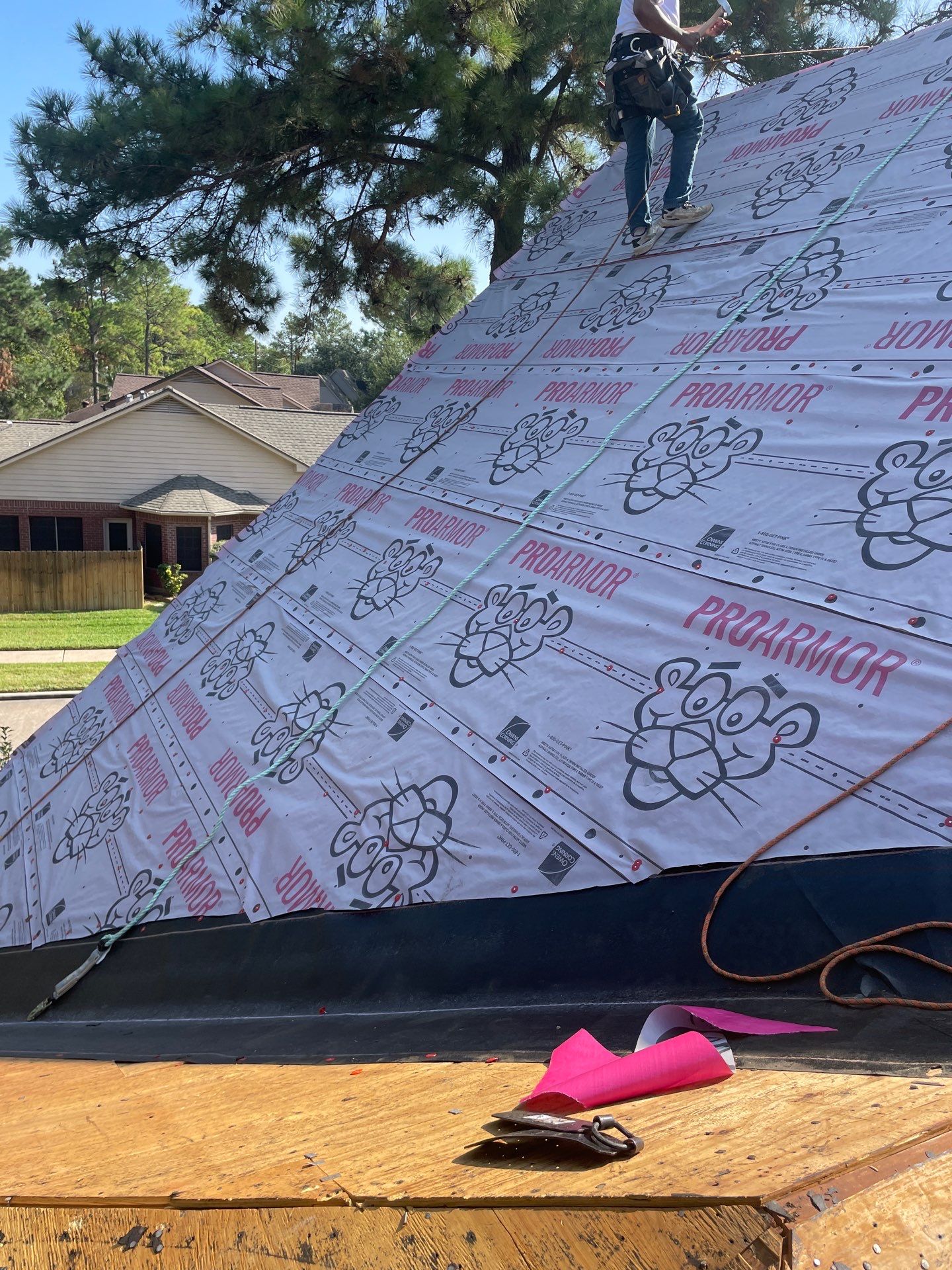 Roof Installation Houston by Roof Repair Company