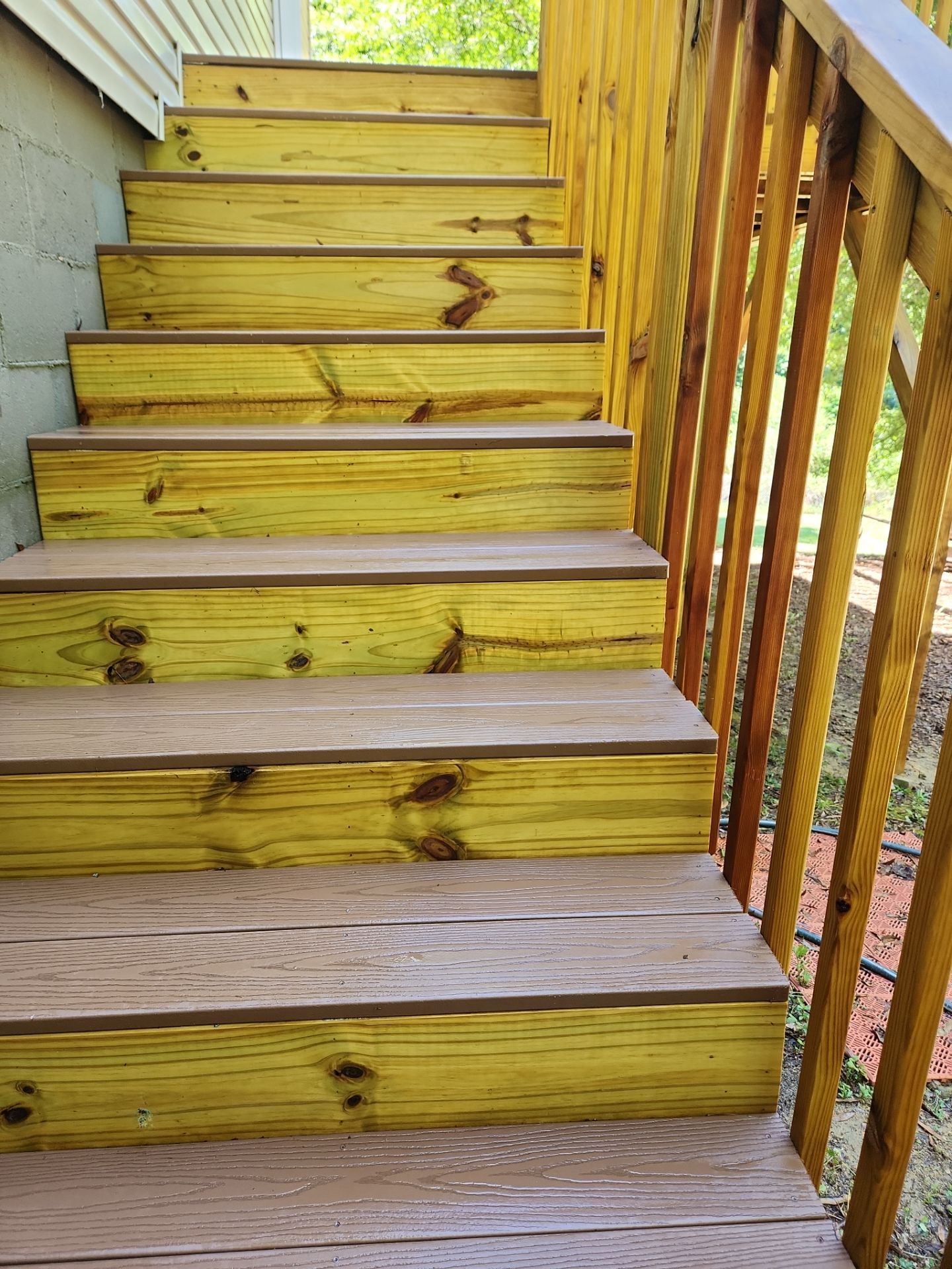 Deck using Wood Sealant by DuraSeal