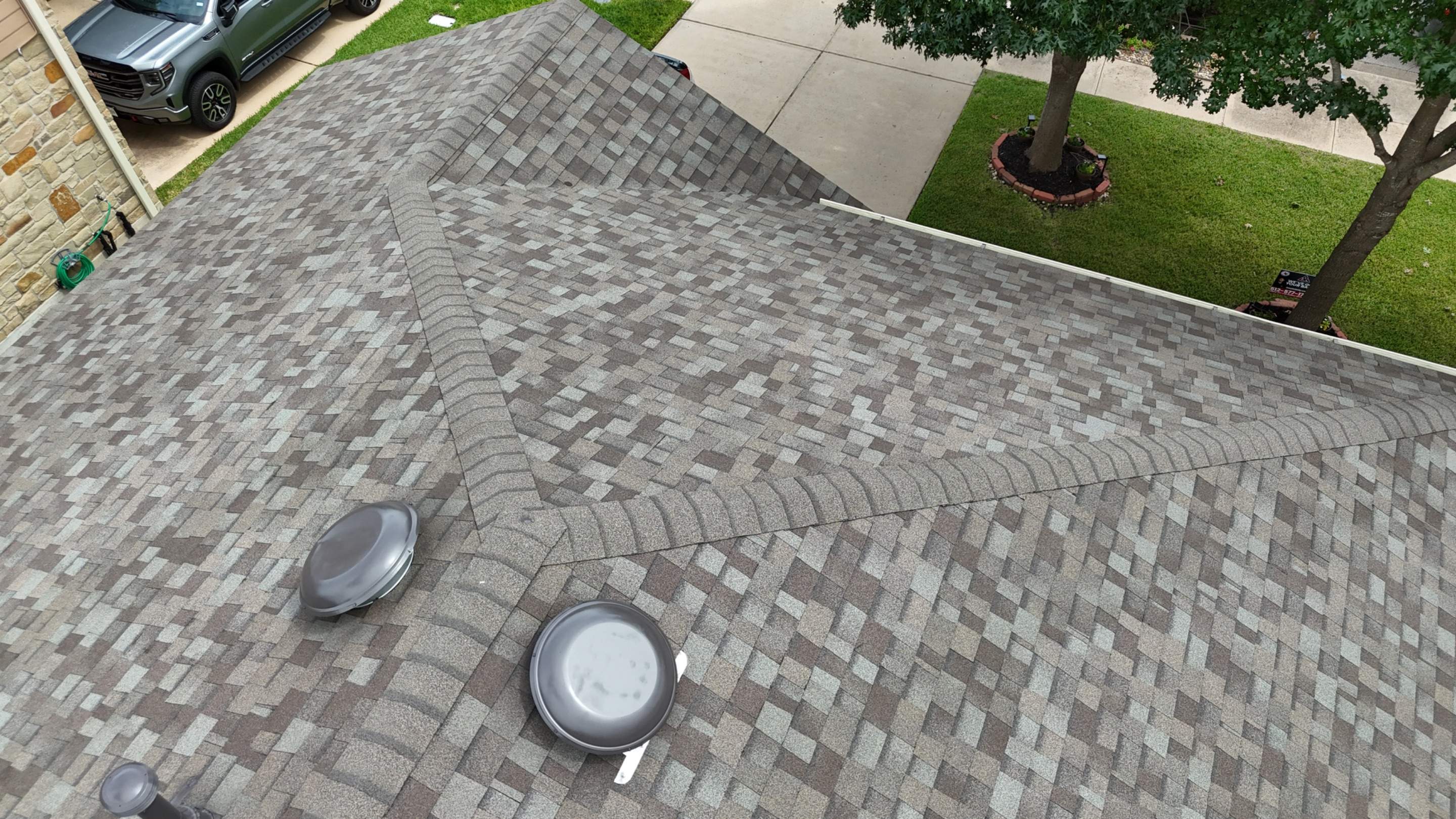 Driftwood - Owens Corning TruDefinition Duration by RoofsOnly.com