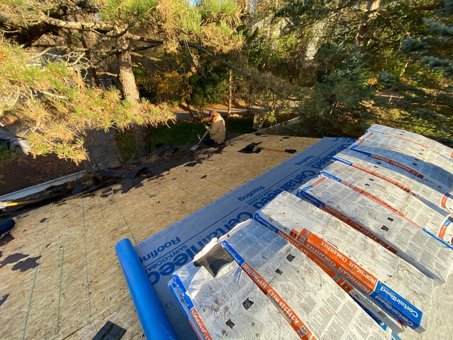 Roof Replacement using CertainTeed Landmark by 180 Contractors