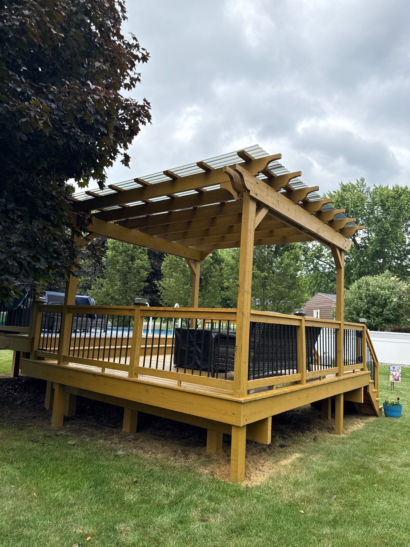 Pergala Cover by Case Construction