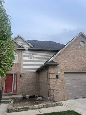 Residential Roofing Installation using IKO Dynasty - Glacier