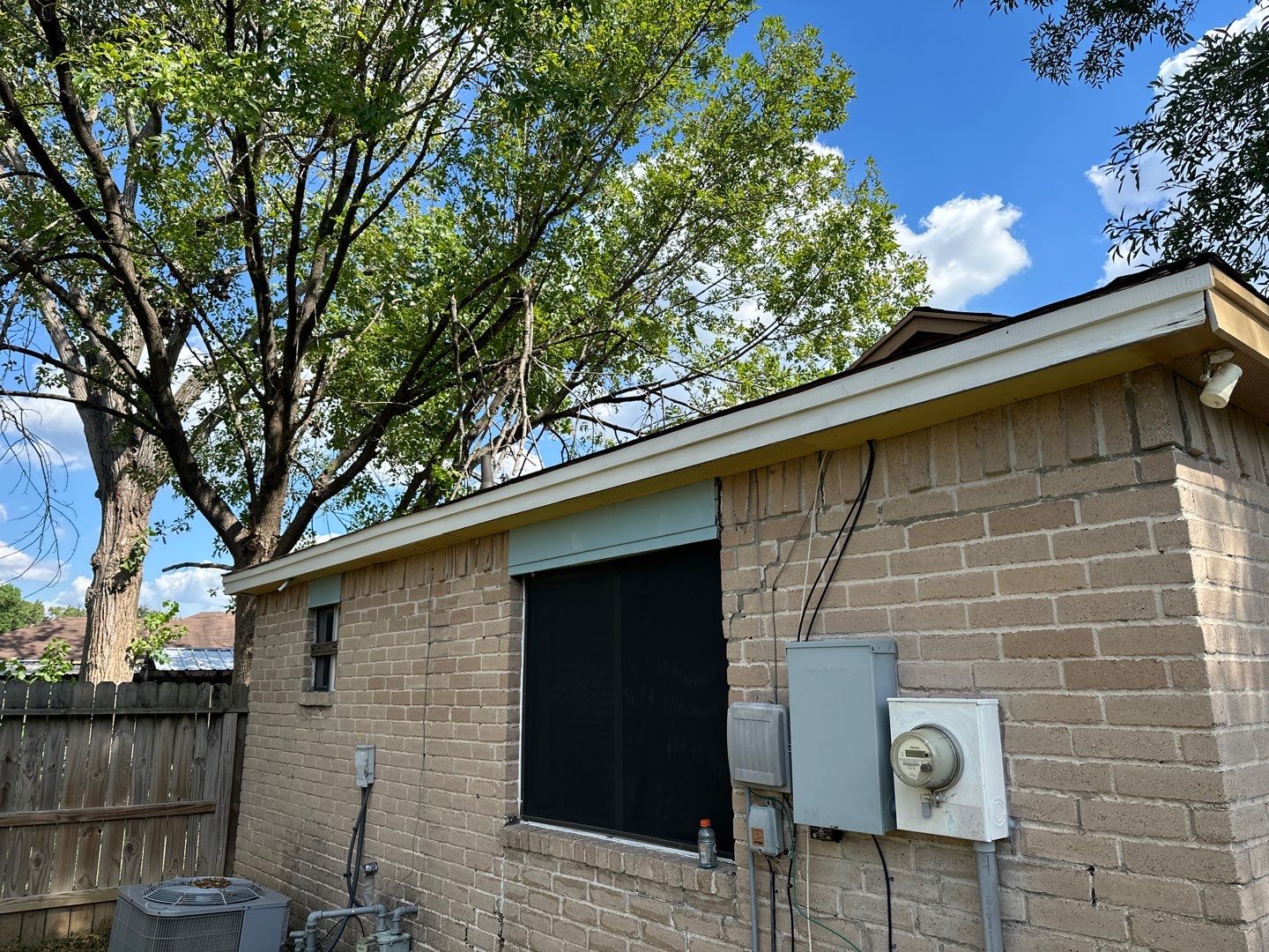 Hail Damage using Owen's Corning Duration (Lifetime) Shingles by Roof Repair Company