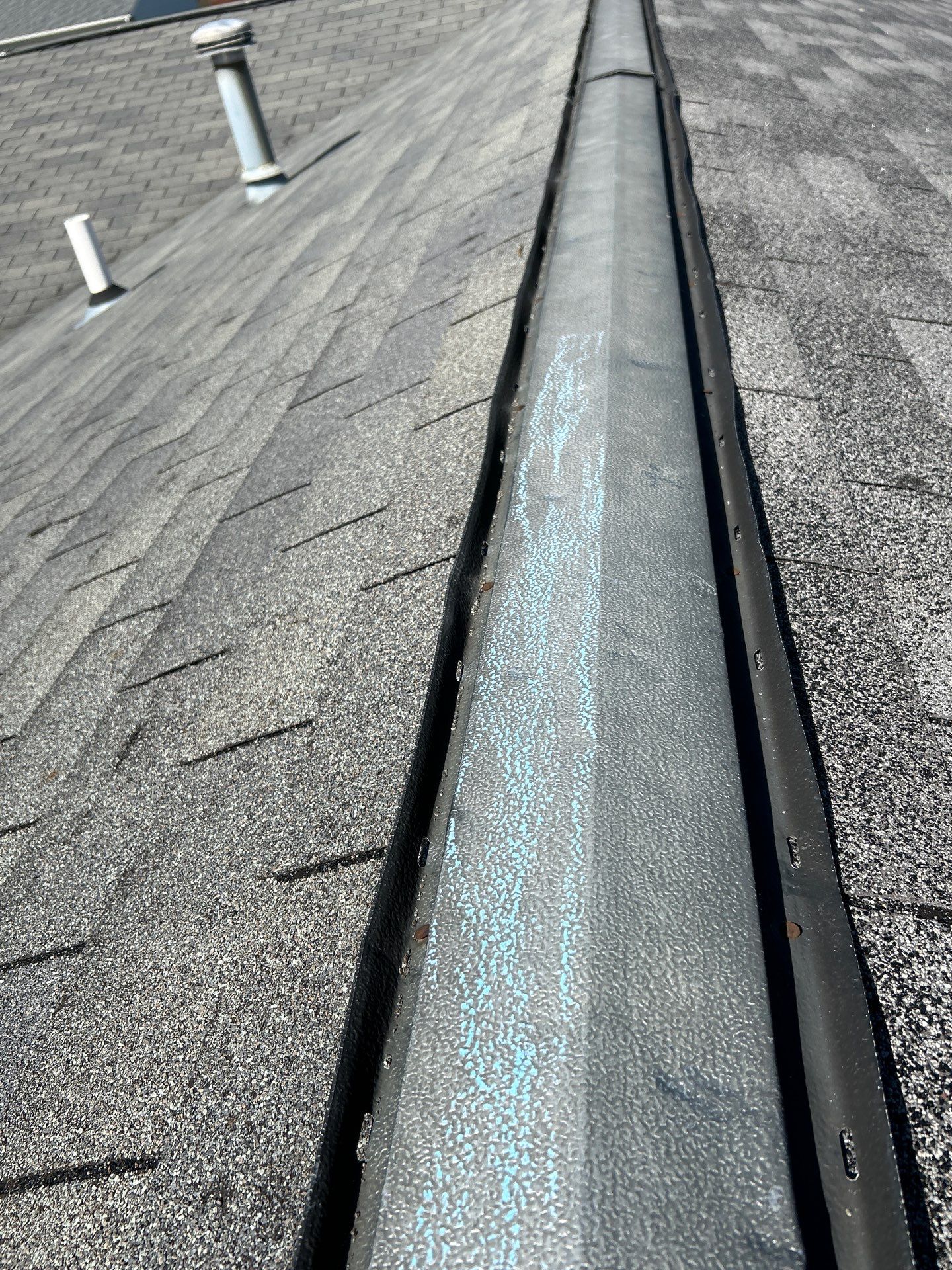 Storm Damage Residential Roof and Siding Installation by WIW Enterprises Inc