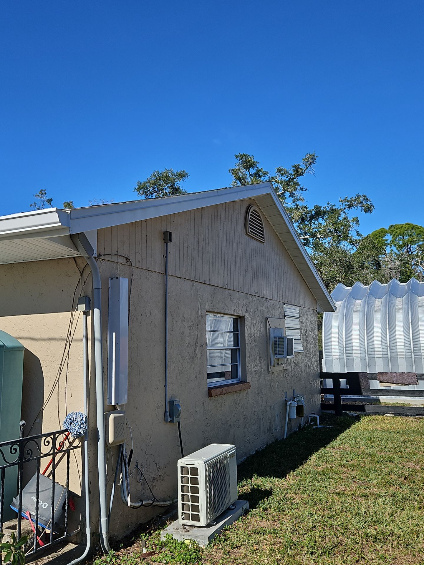 Soffit and Fascia Installation and Smooth Box Gutters and Downspouts in Sarasota FL by Gutter Professors