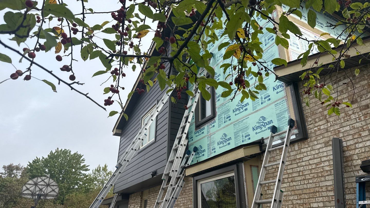 Siding Replacement using Alside S7 Cedar Mill Grain Cast Iron by 180 Contractors