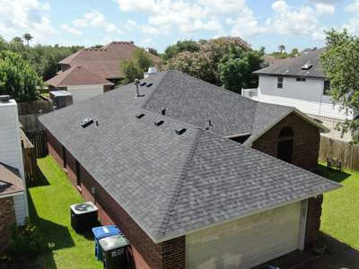 Nothing looks nicer than a little black roof