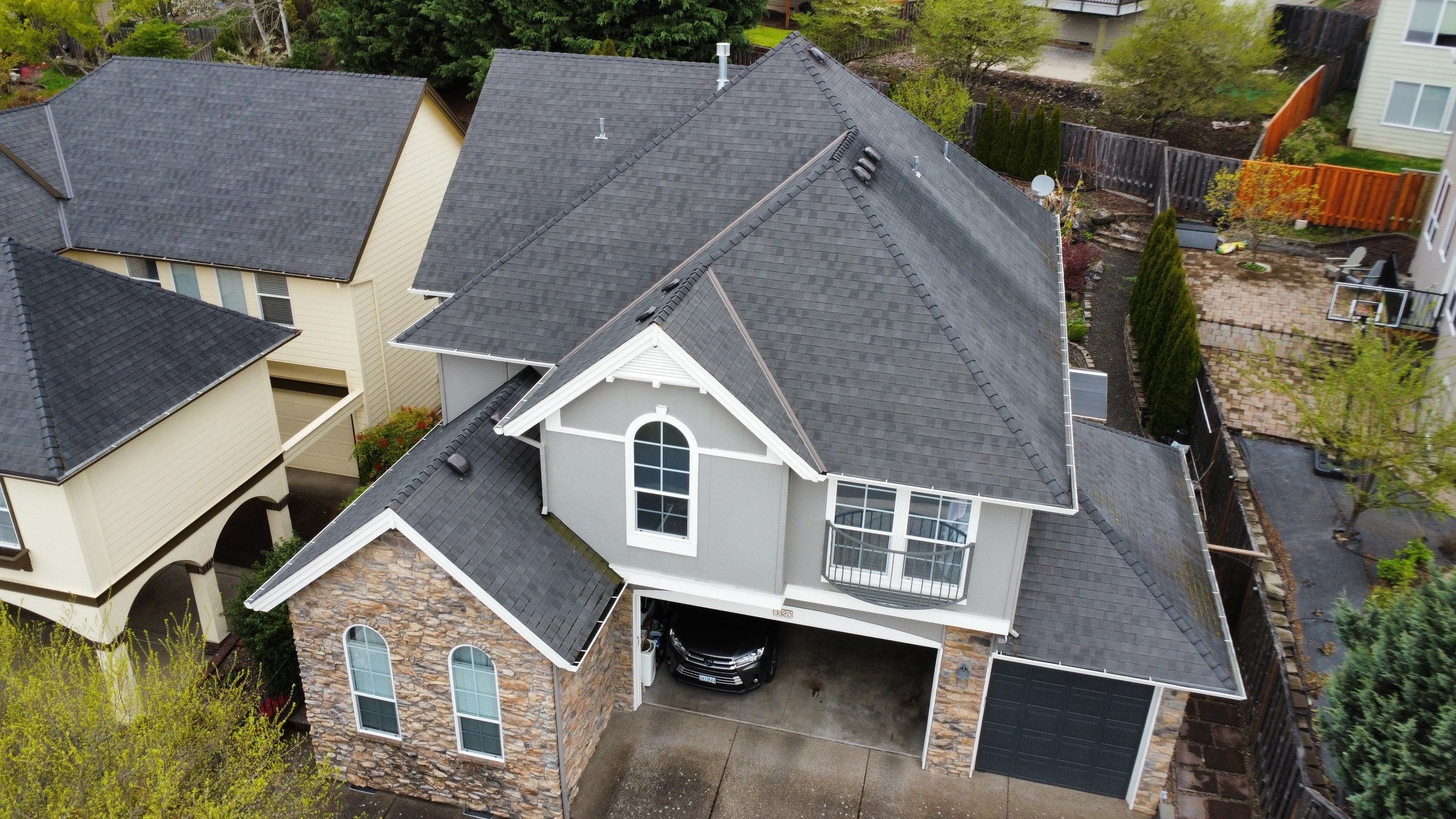 IKO Dynasty Granite Black by Orezona Building & Roofing Company, Inc.