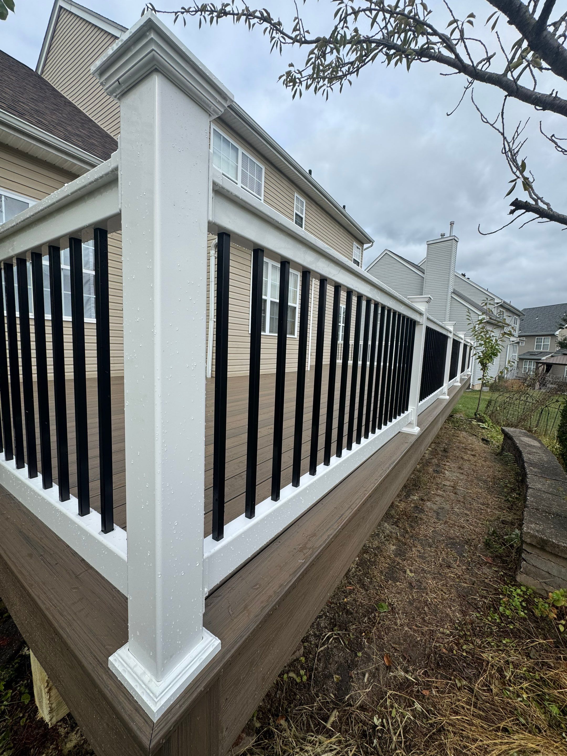 New Deck using Deckorators Venture - Color Sandbar  by deck guardian