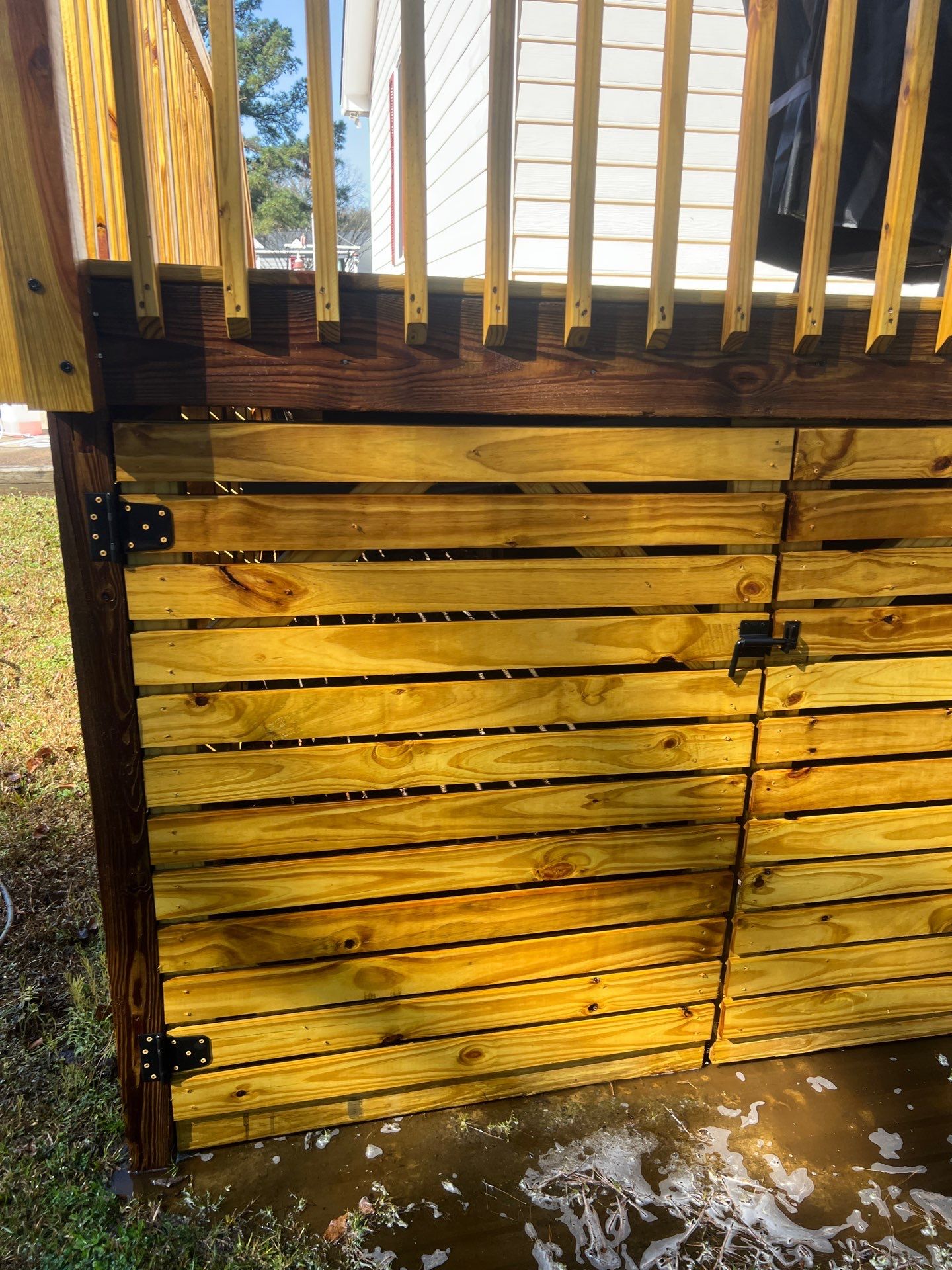 Deck using Wood Sealant by DuraSeal