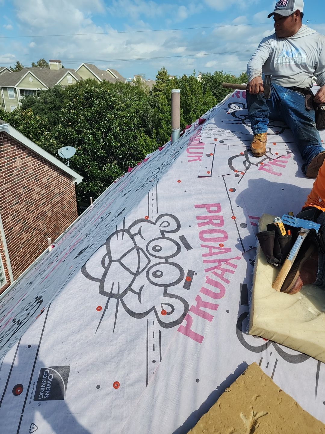 Residential Roofing Installation using Owen's Corning Duration (Lifetime) Shingles by Roof Repair Company