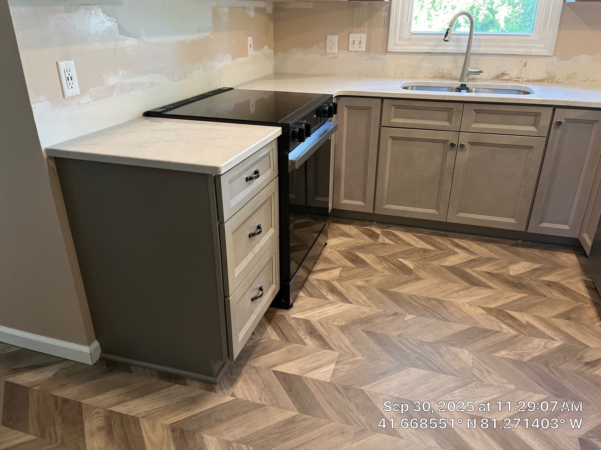Kitchen Renovation & New Floors by Hilltop Drafting & Design LLC