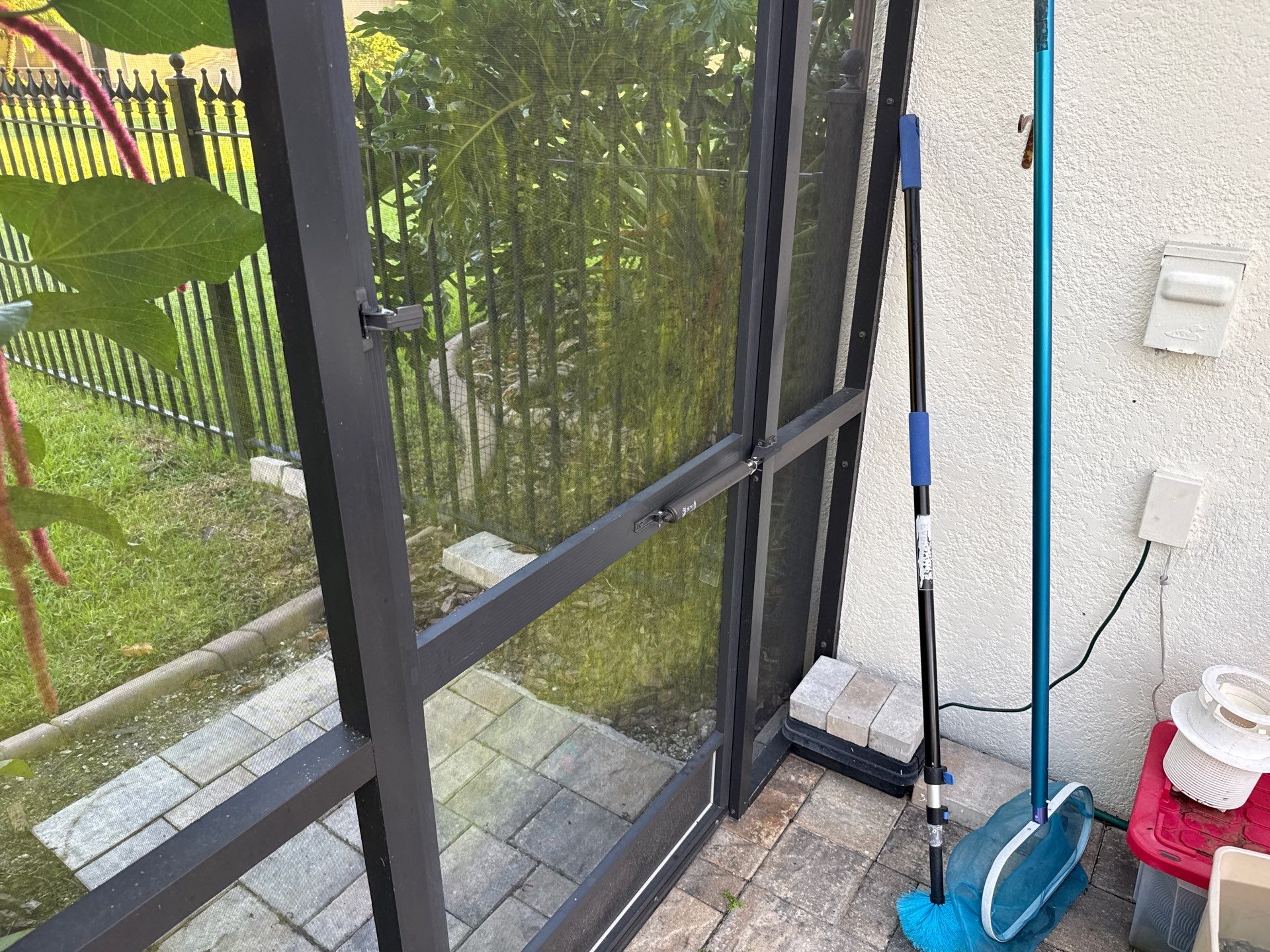 Pool Cage Cleaning | Rye Wilderness, Bradenton FL by Sunshine AquaWash