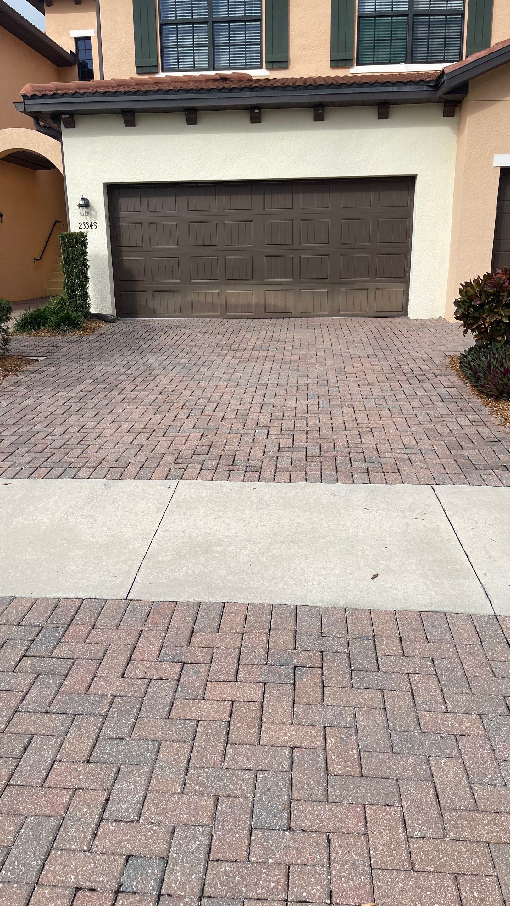 HOA Paver Driveway & Sidewalk Cleaning in Sarasota National, Venice, FL | Sunshine AquaWash by Sunshine AquaWash