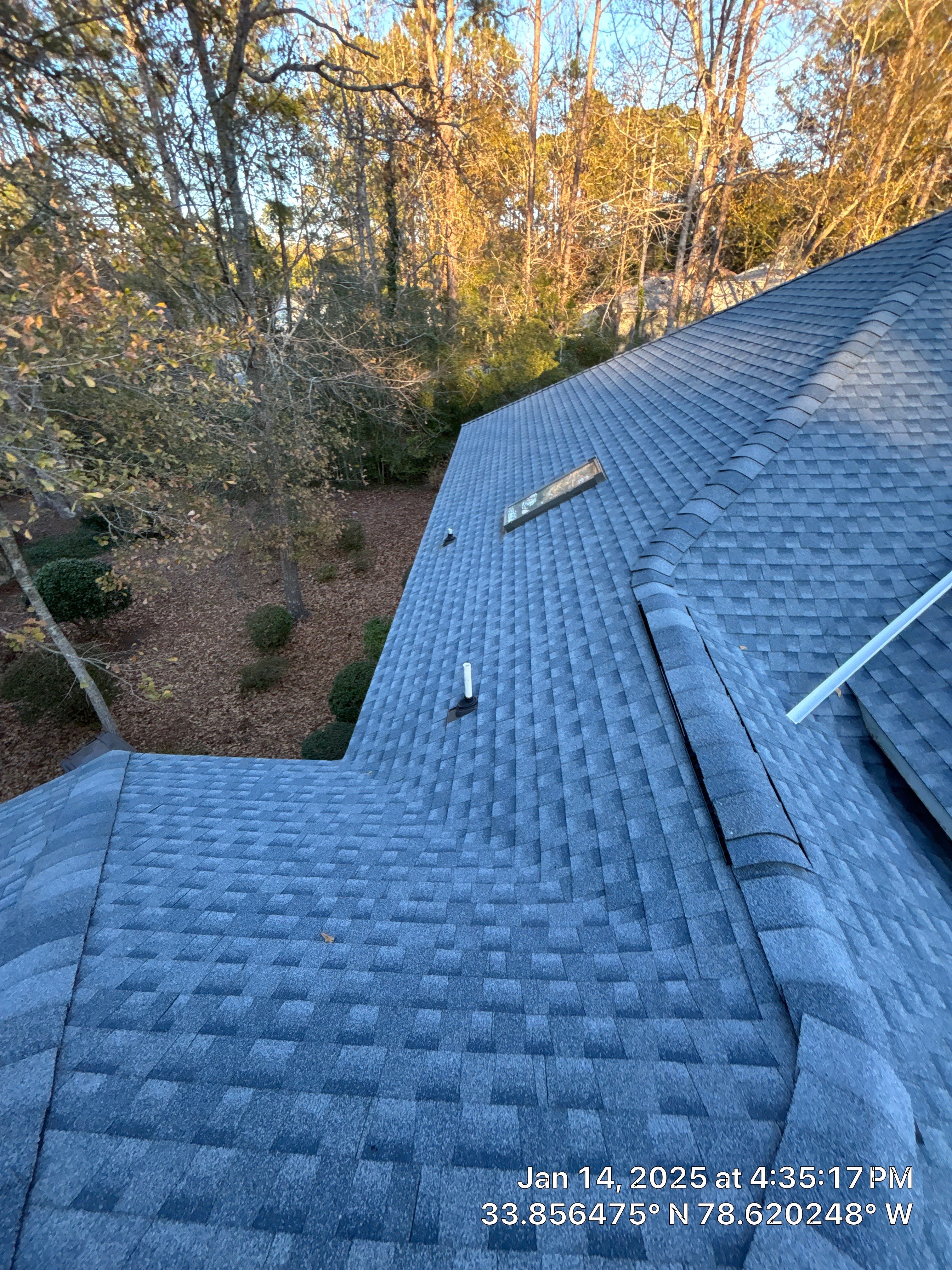 GAF HDZ - Biscayne Blue by Linta Roofing