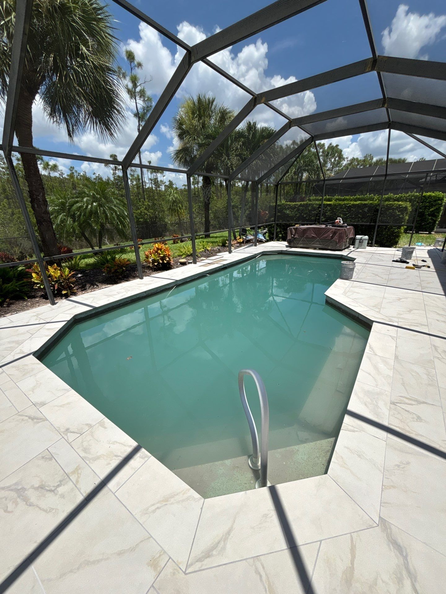 Porcelain Pool Deck - Colonial Country Club by Old Town Pavers Llc