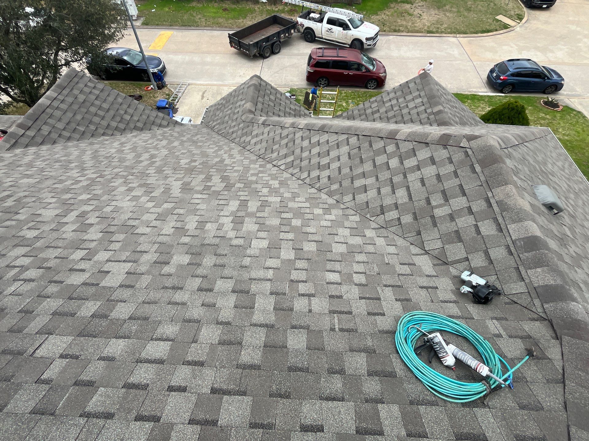 Residential Roofing Installation using Owen's Corning Duration (Lifetime) Shingles by Roof Repair Company