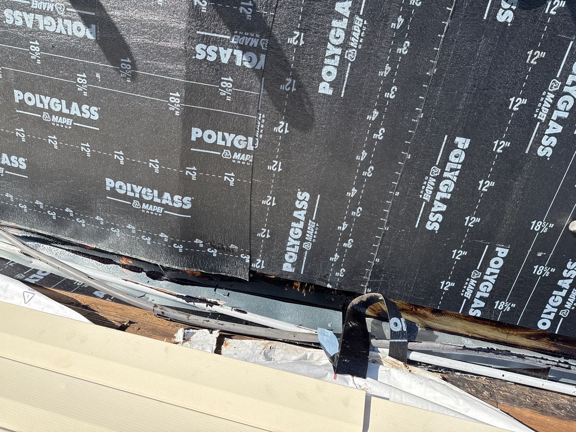 Mustang Island Flat Top by Bayfront Roofing and Construction