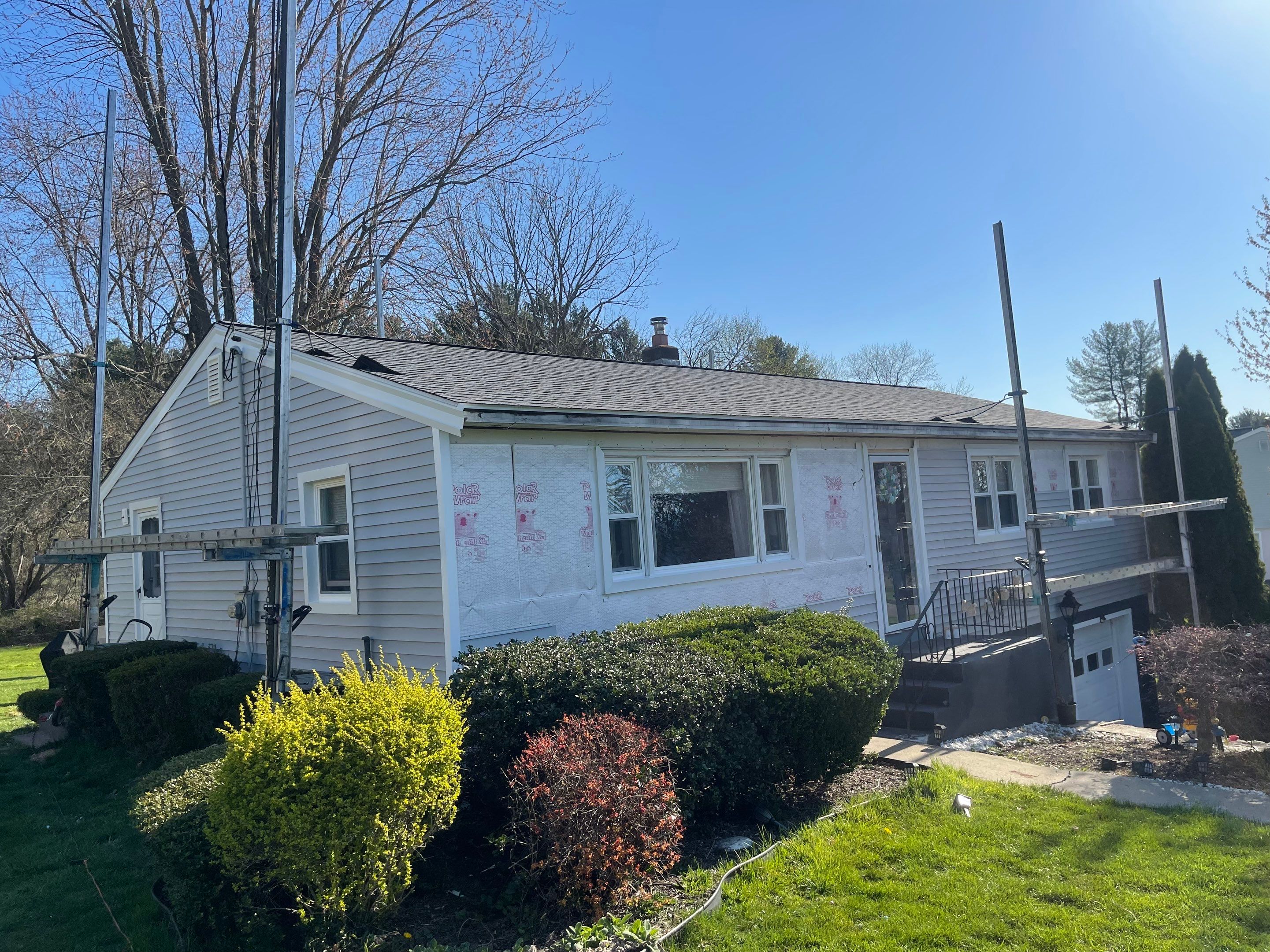 Residential Roofing Installation using Residential Roofing Installation using Owens Corning TruDefinition Duration - Quarry Gray & Sterling Gray Mainstreet siding by A Plus Exterior