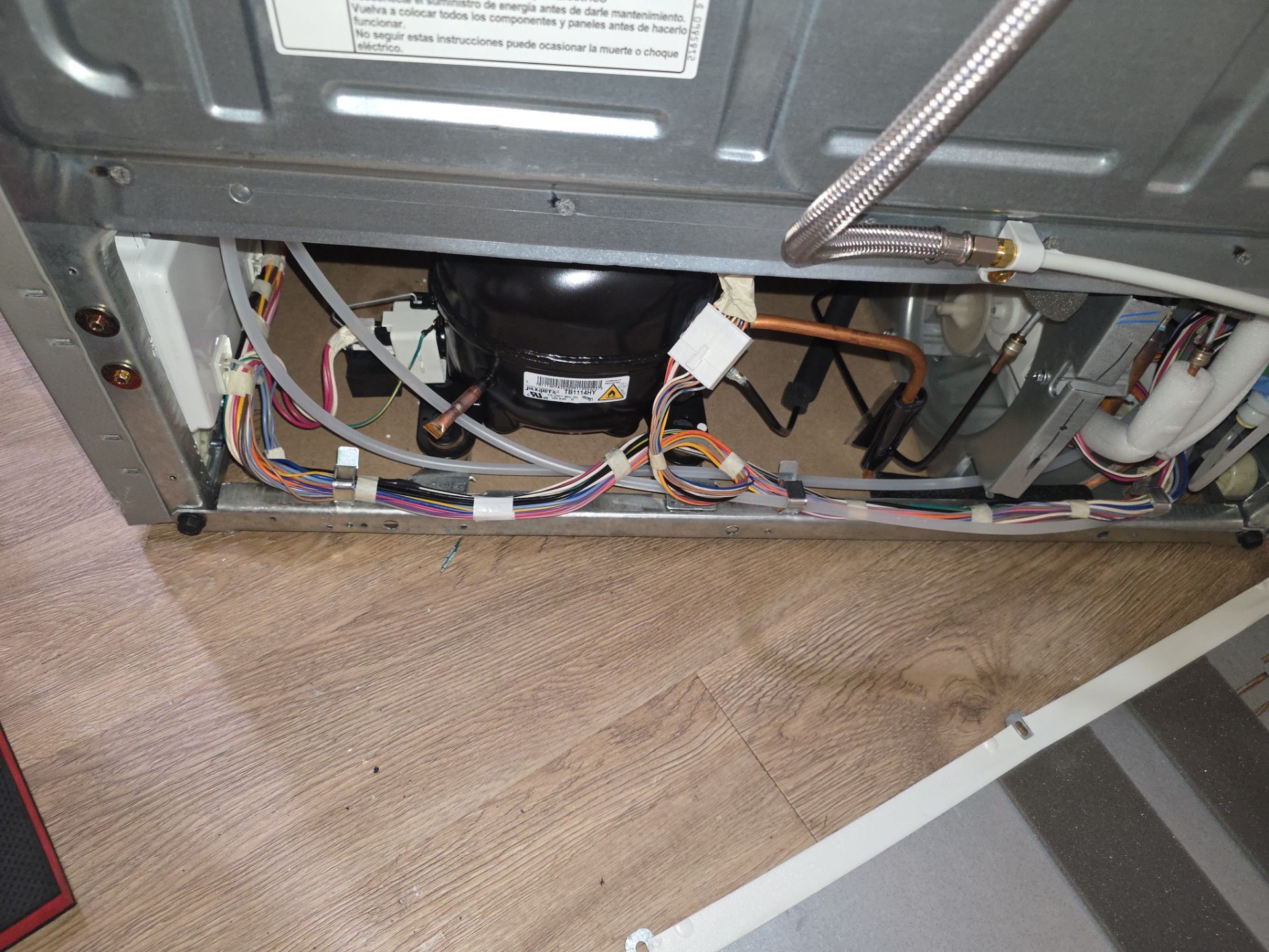 Whirlpool Refrigerator Diagnostic and Repair in Groveland by AMB-WORKS APPLIANCE REPAIR