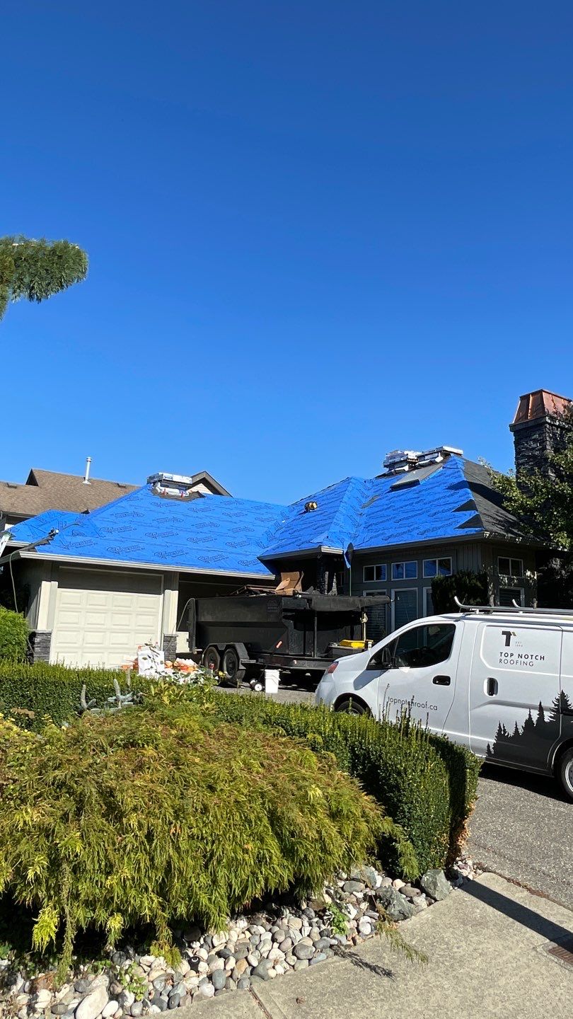 Residential Roofing Installation using Malarky Vista Shingles by Top Notch Roofing Inc