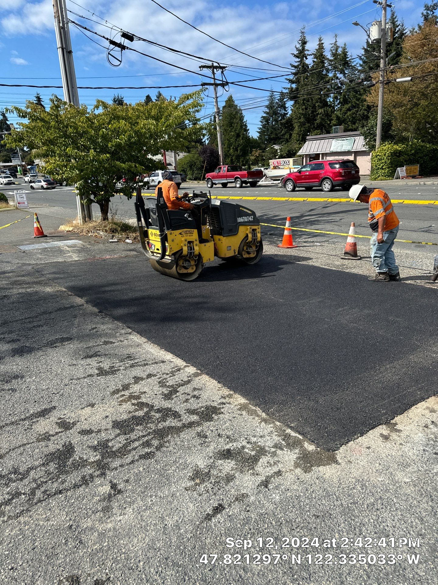 Asphalt Patch Repair | Lynnwood  by Jireh Asphalt & Concrete Inc 