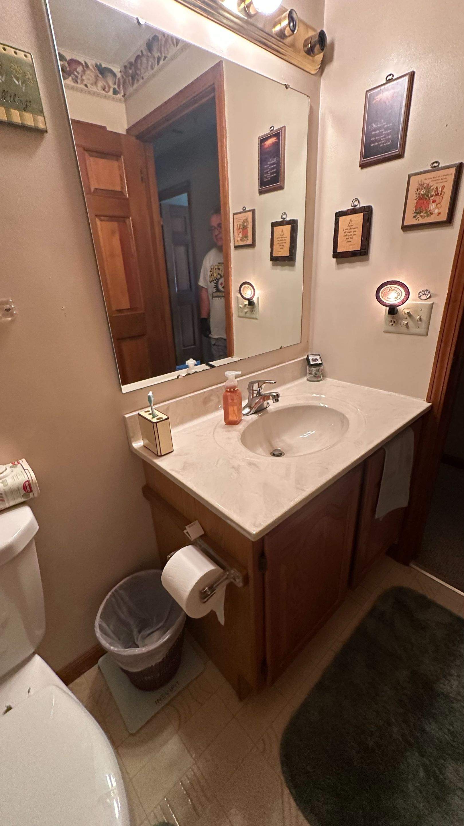 2nd Bathroom Full Remodel: Metapeake by Rome Bath Remodeling