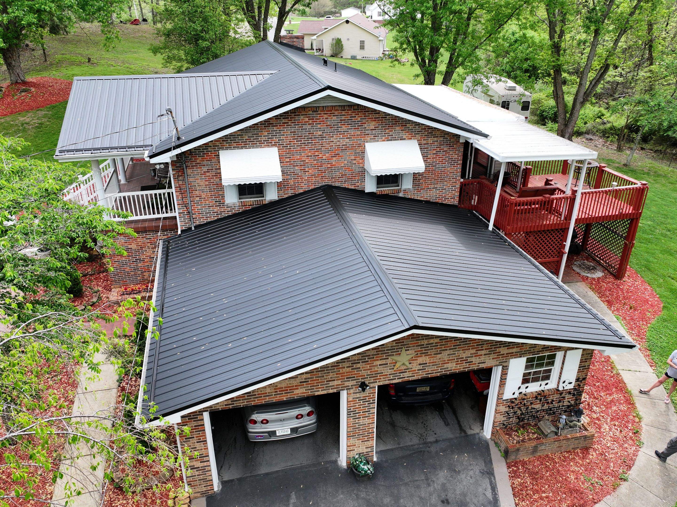 Whittaker Residence by Omnia Roofing