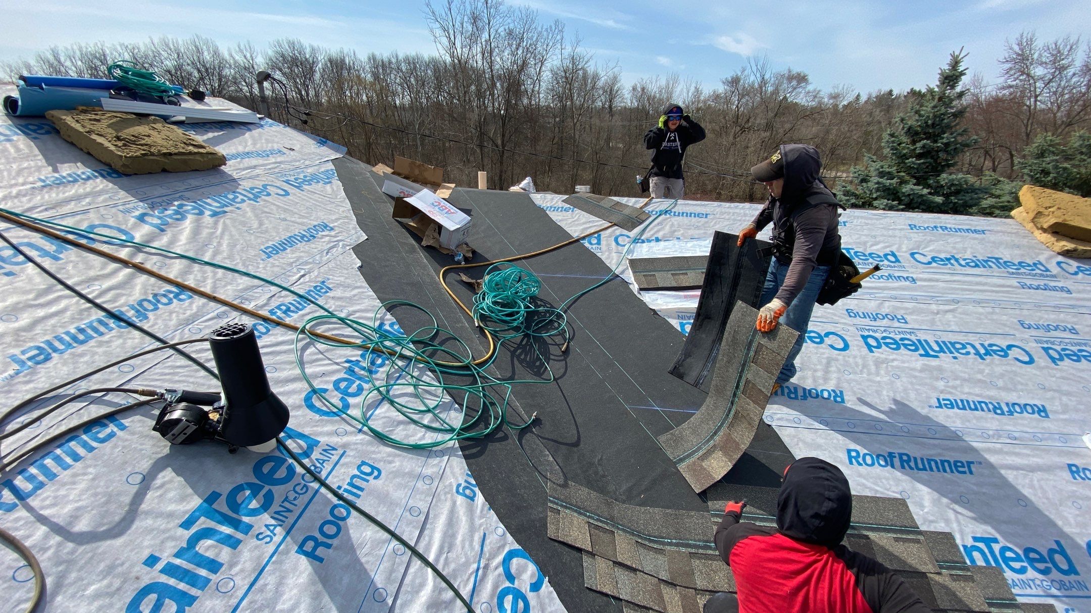 Roof Replacement using CertainTeed Landmark by 180 Contractors