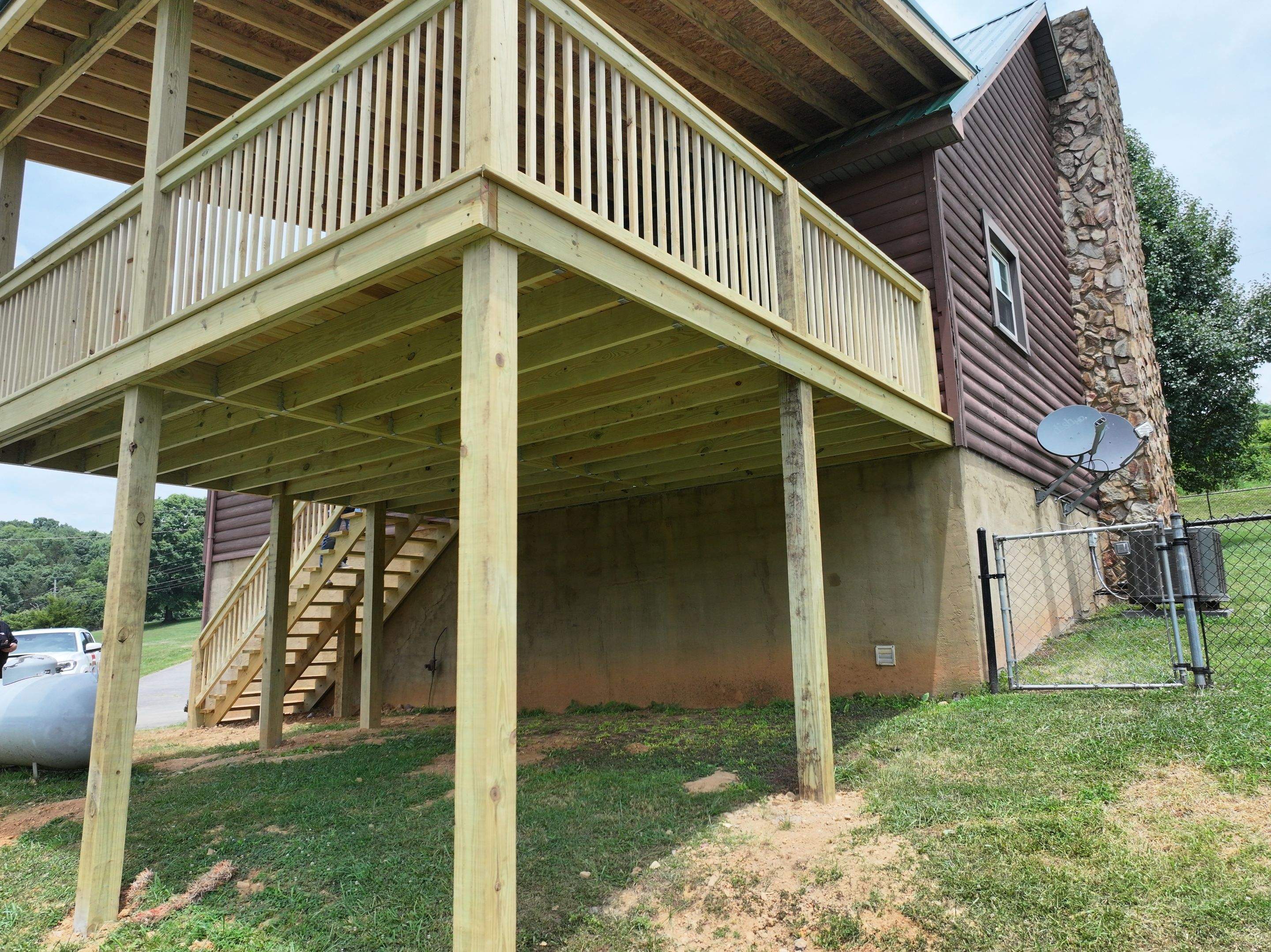 Paddle Creek Pet Ranch Cabin  by Omnia Roofing