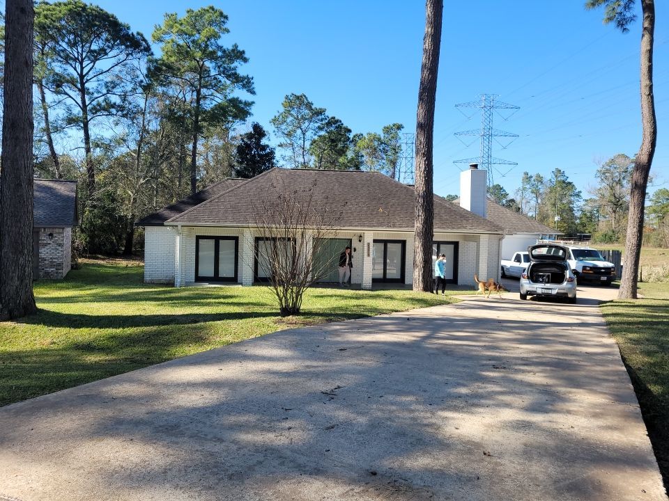 Residetial Re - Roof in Humble, TX by Elite Roofing LLC