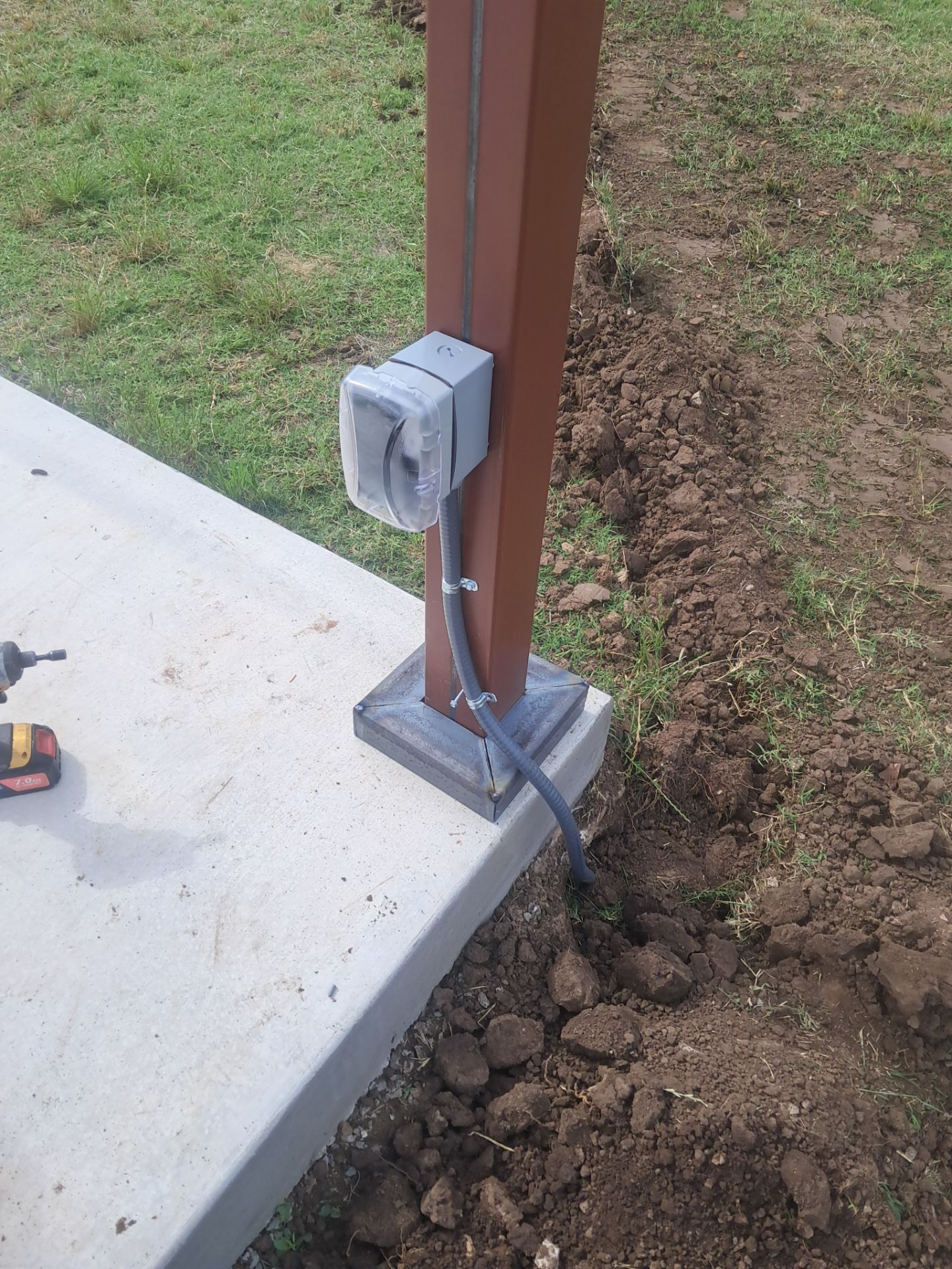 Custom Metal Pergola , Live Fence , Irrigation, Concrete, And Landscape by Clays Services Inc