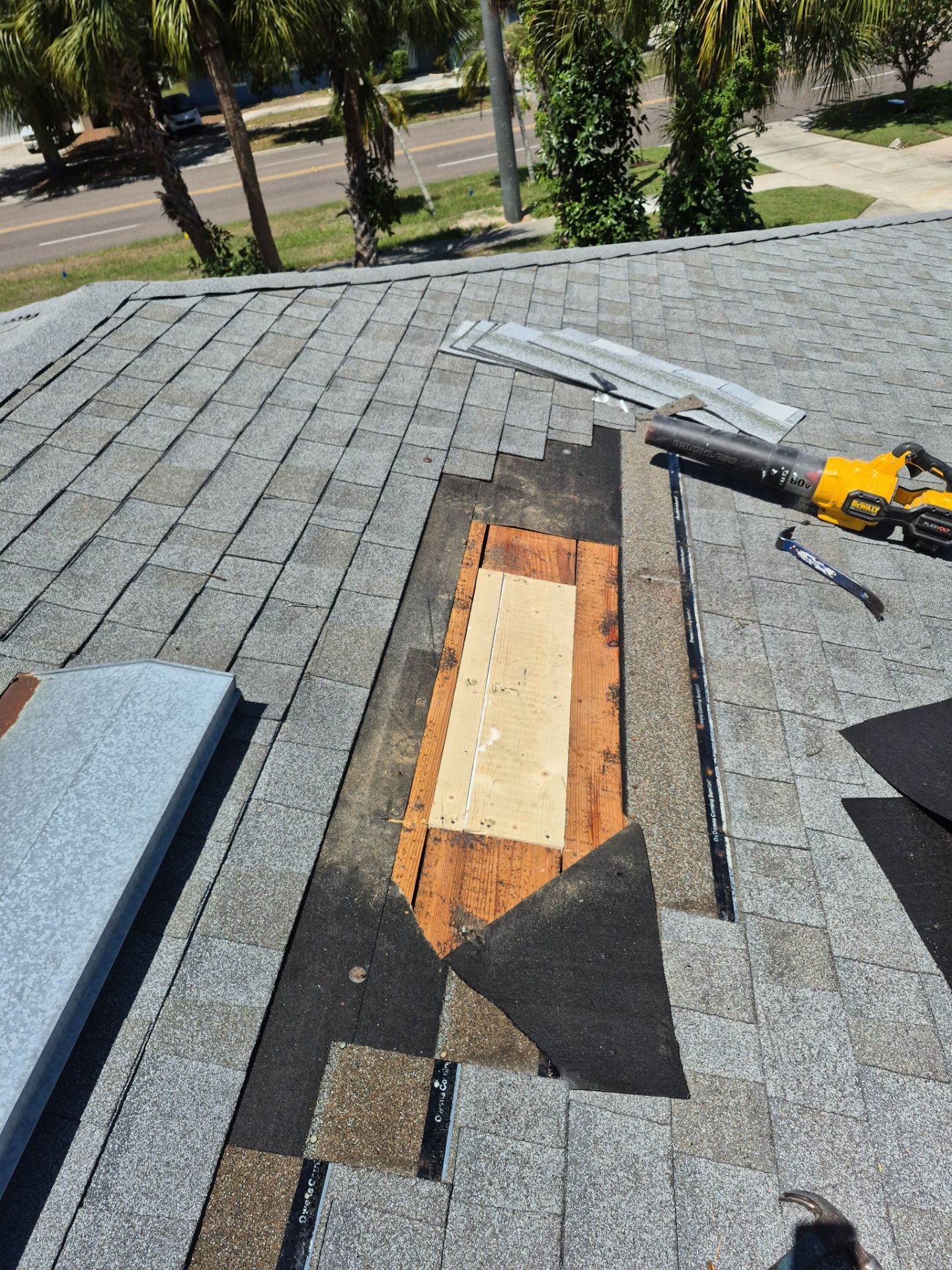 Project in St. Petersburg 33705 by Mitchell Roofing Company LLC 