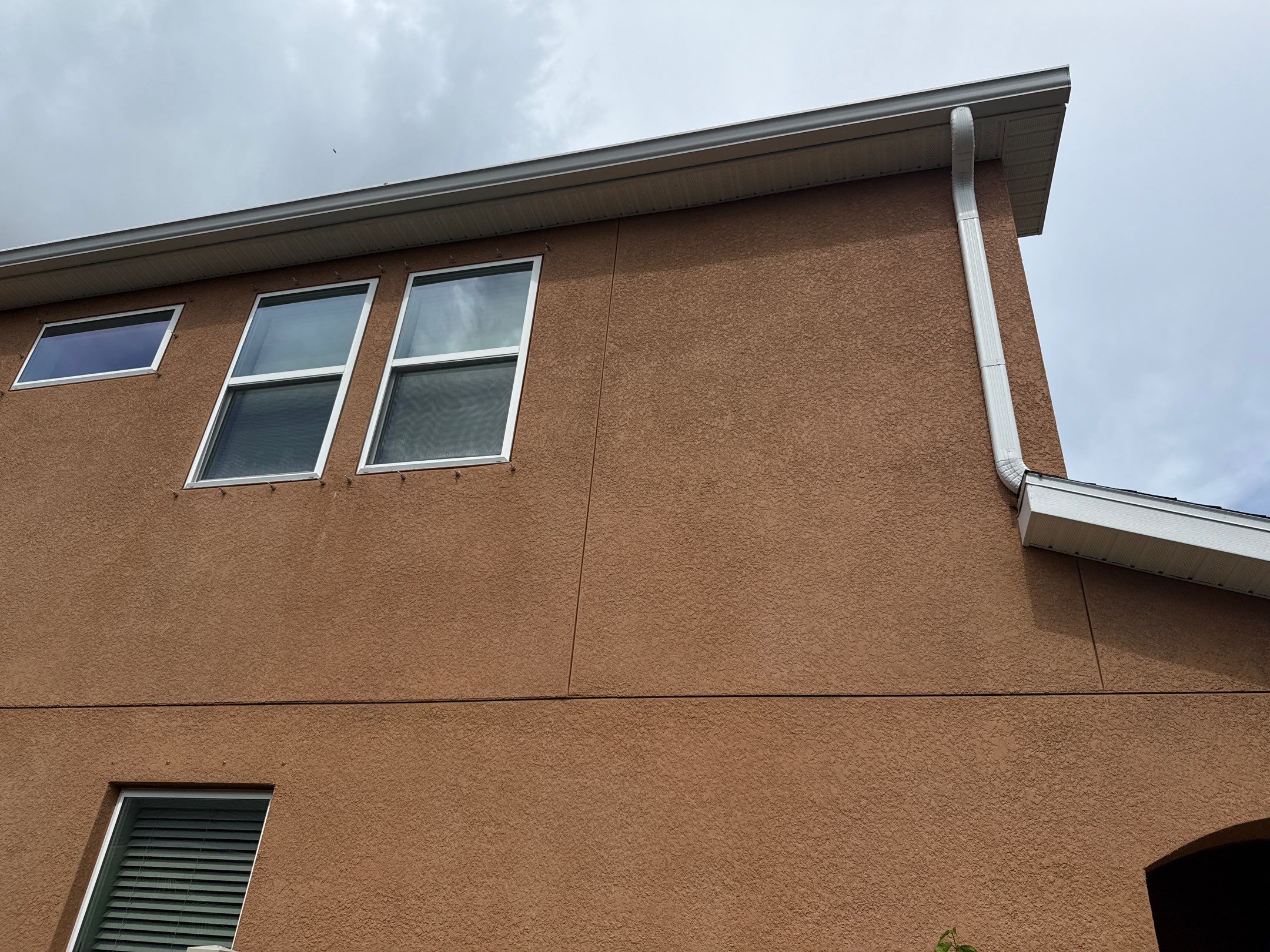 Full Exterior Cleaning – Two-Story House, Gutters, and Fence in Old Mill Preserve, Palmetto, FL by Sunshine AquaWash