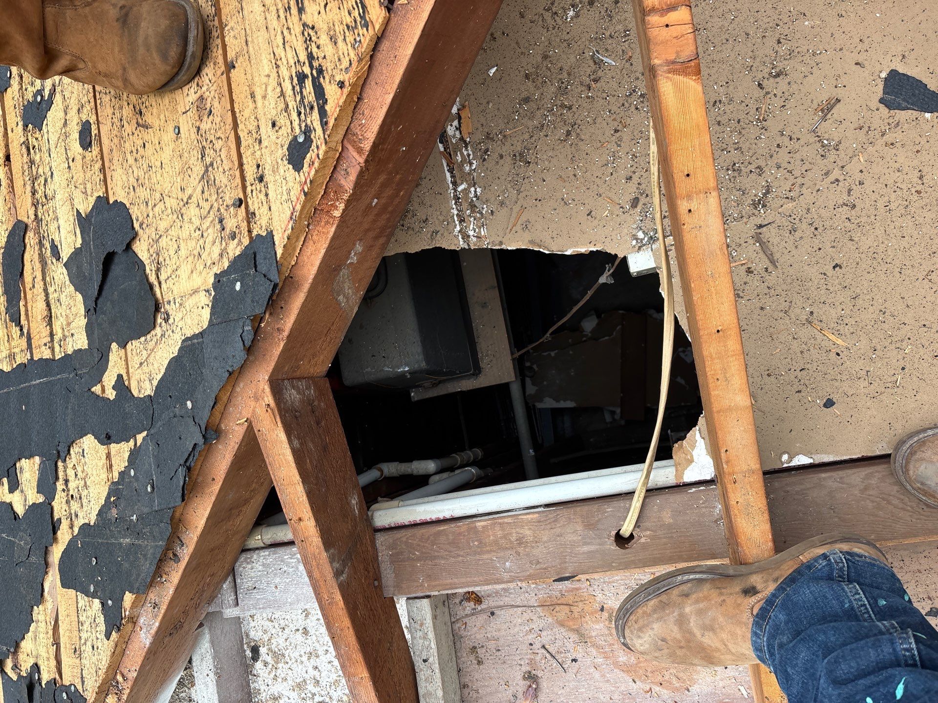 Roof Replacement Houston by Roof Repair Company