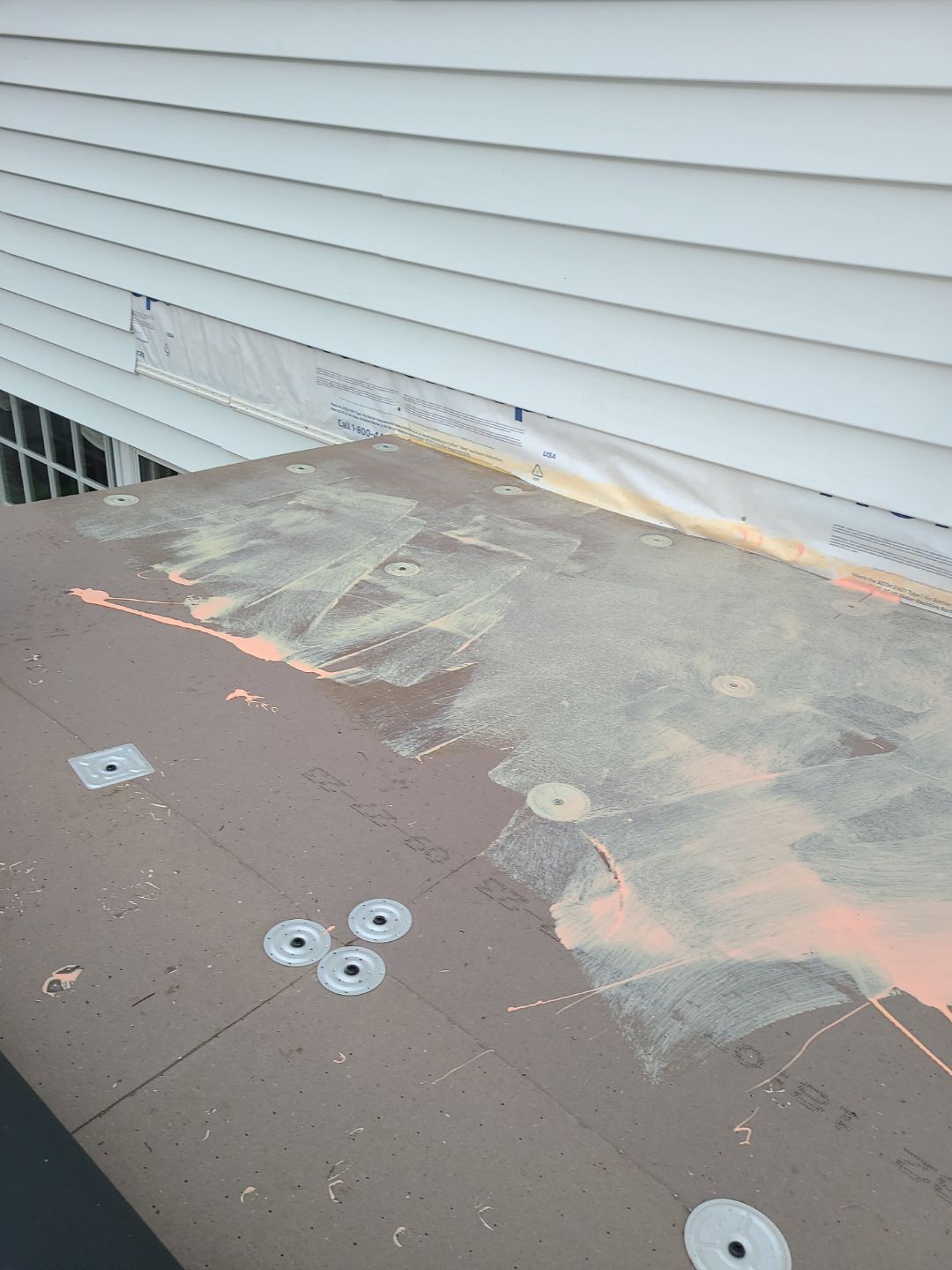 Springfield CertainTeed Charcoal Black Roof & CertainTeed Colonial White Siding by RM Banning, Inc.