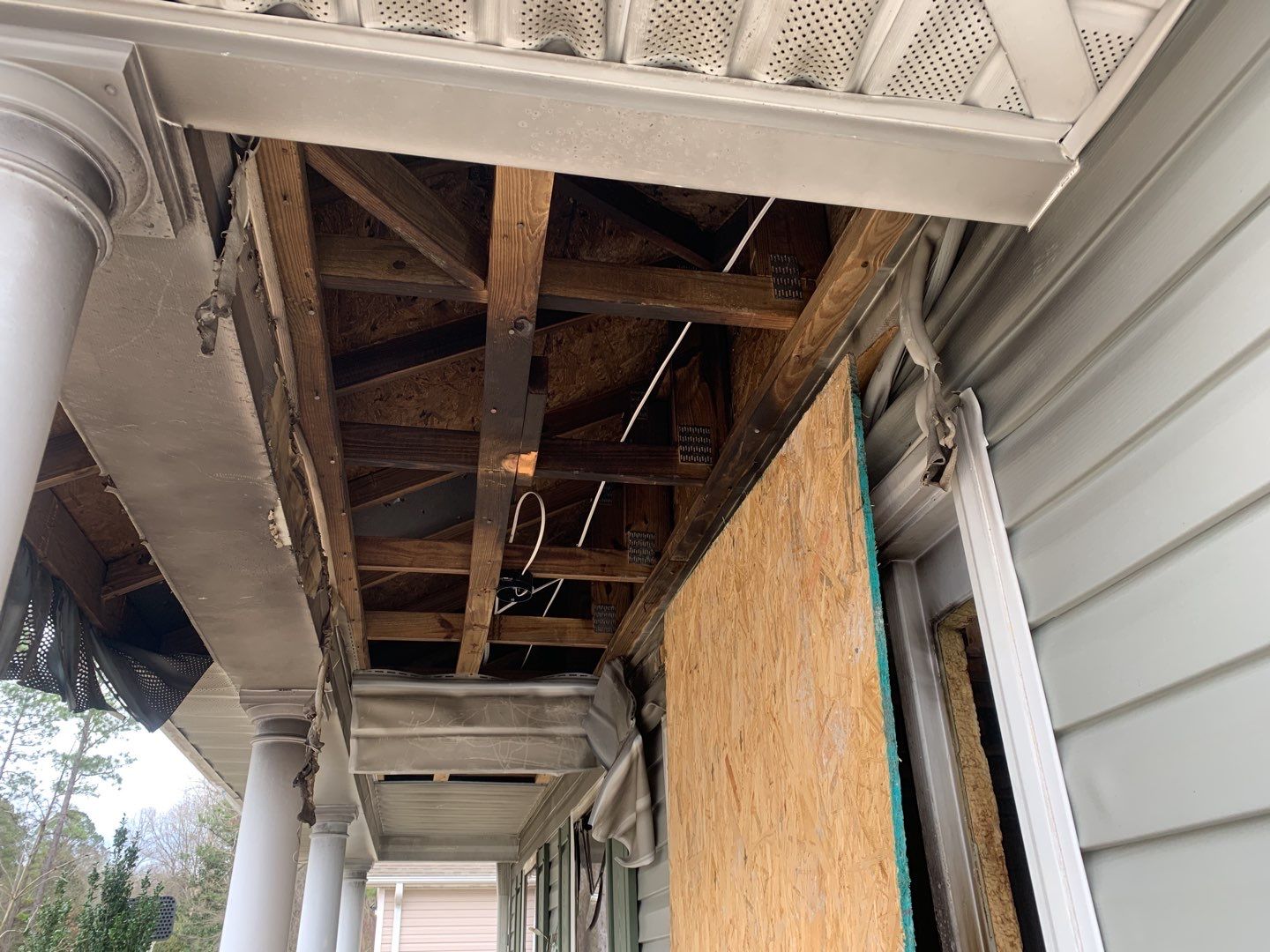 Siding Repair  by American Roofing NC