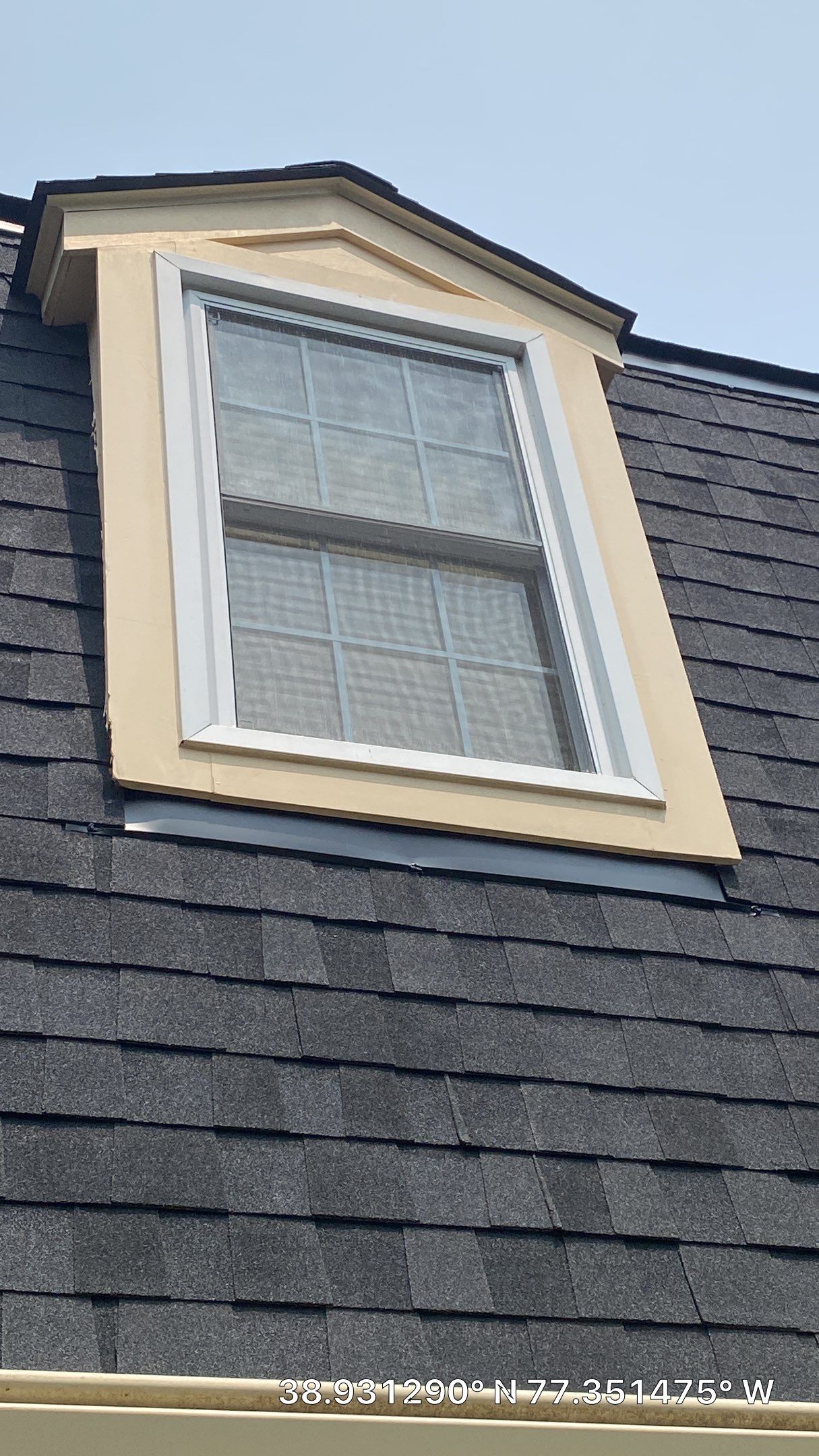 Reston: CertainTeed Landmark Pro Architectural Shingles in Max Def Moire Black by RM Banning, Inc.