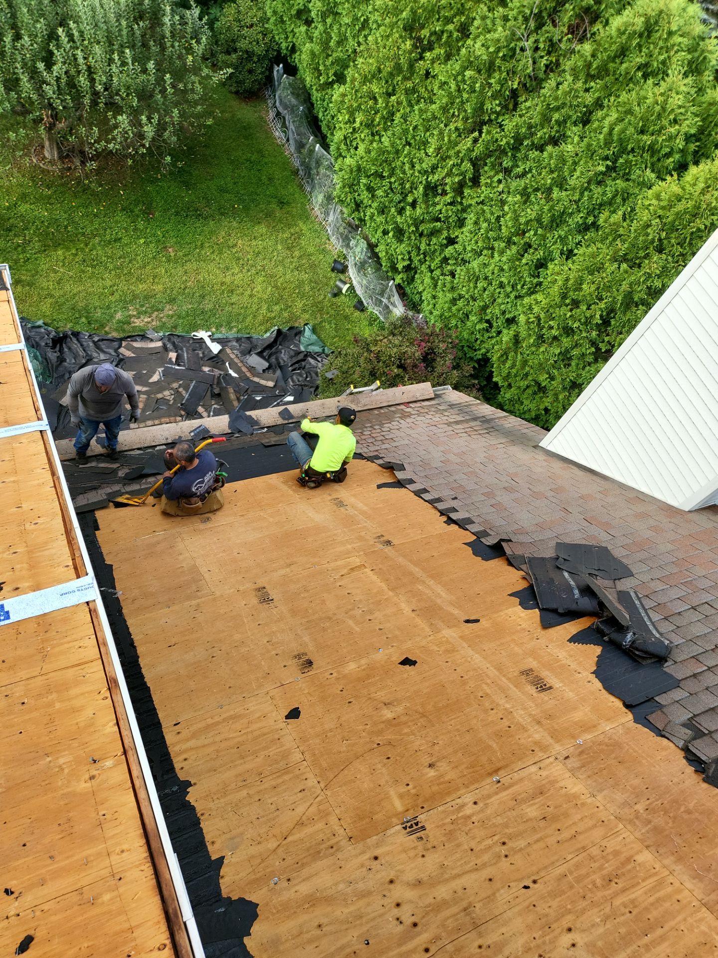 Residential Roofing Installation using Owens Corning Duration Driftwood by A Plus Exterior