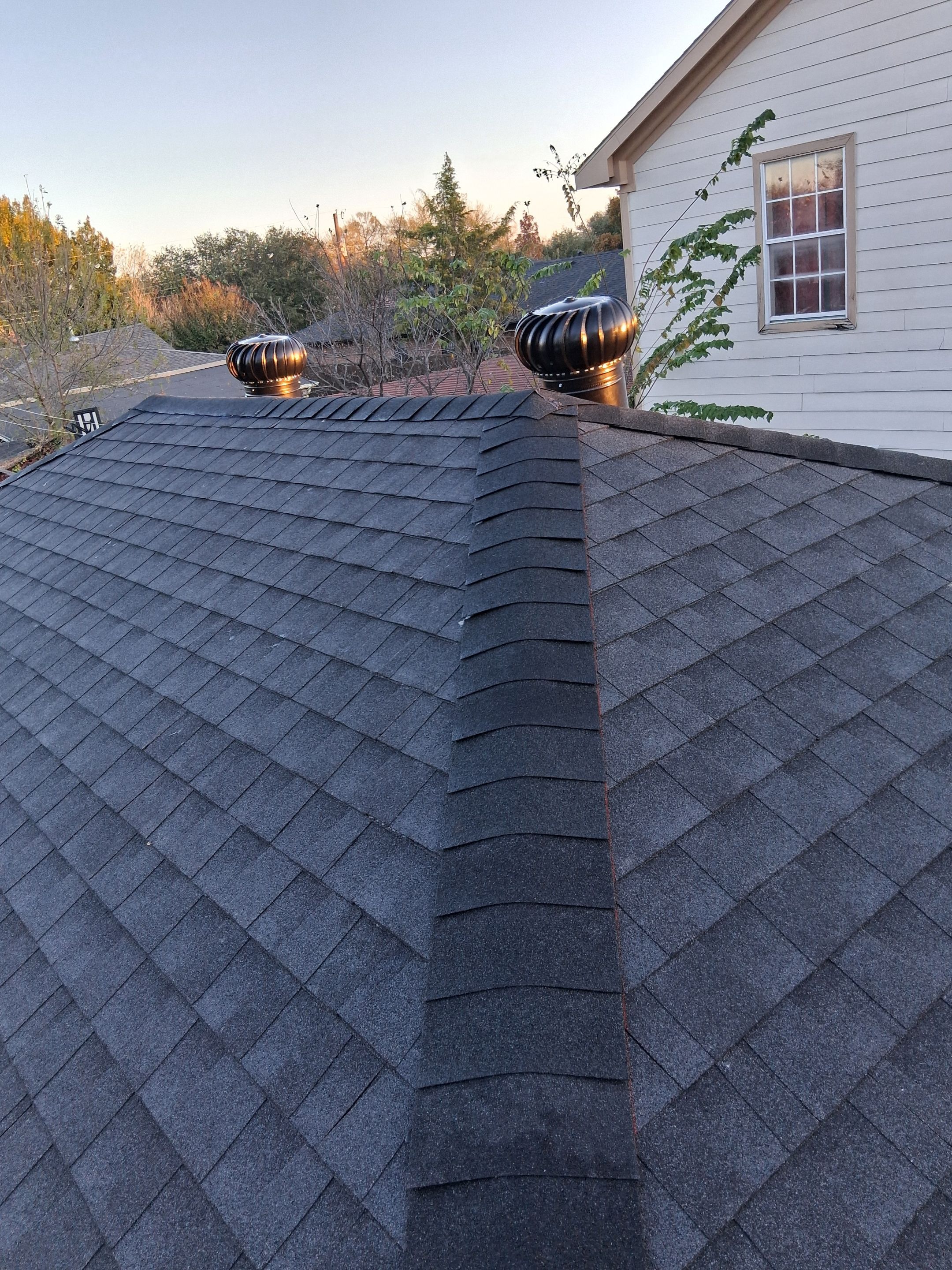GAF Natural Shadow - Charcoal  by Top Sun Roofing