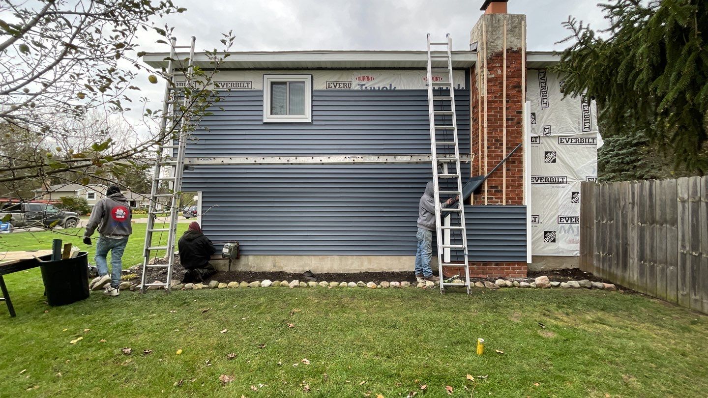 Siding Replacement using CertainTeed Restoration Classis D4 by 180 Contractors