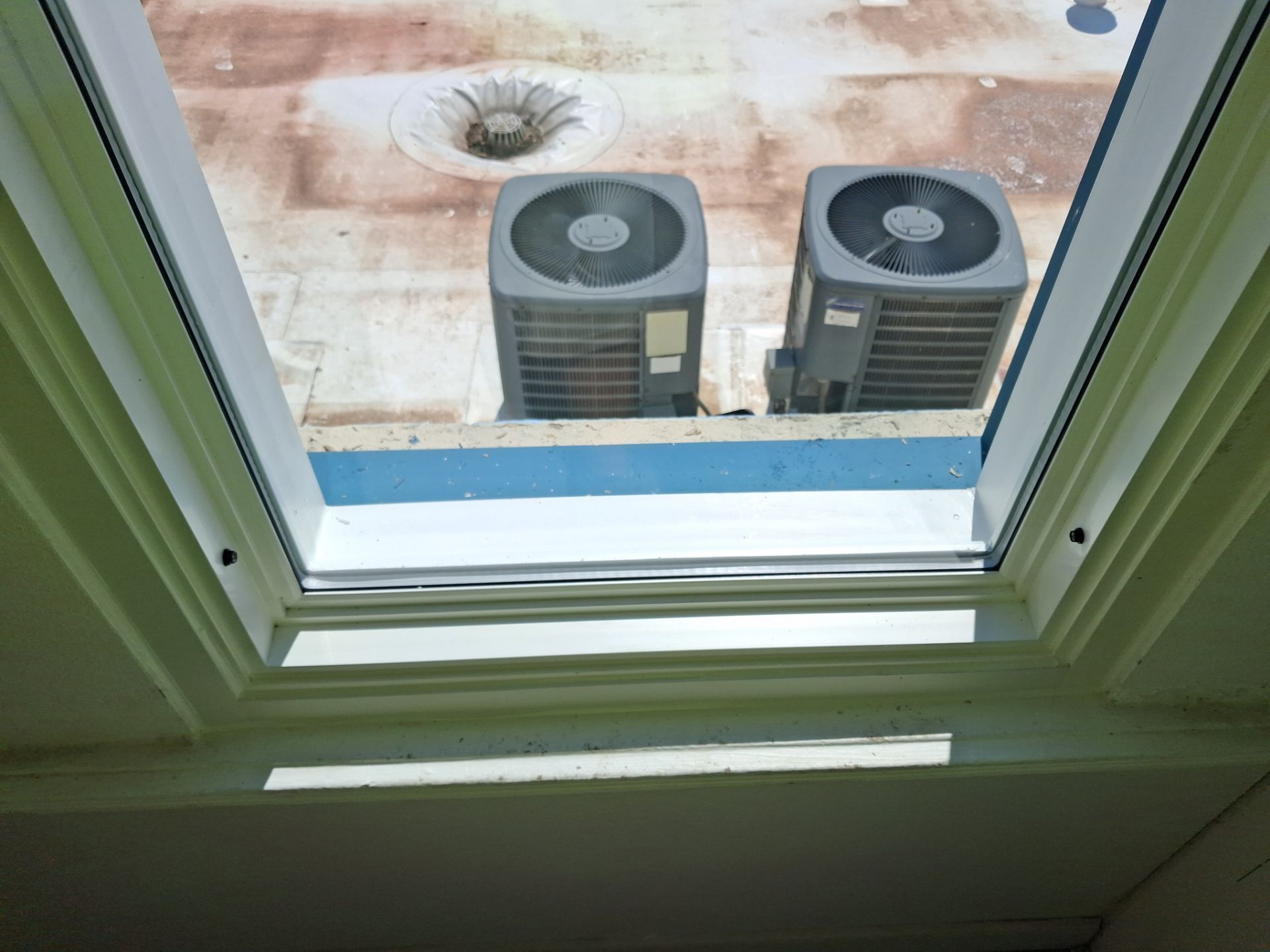 Window replacement by United Windows and Siding LLC