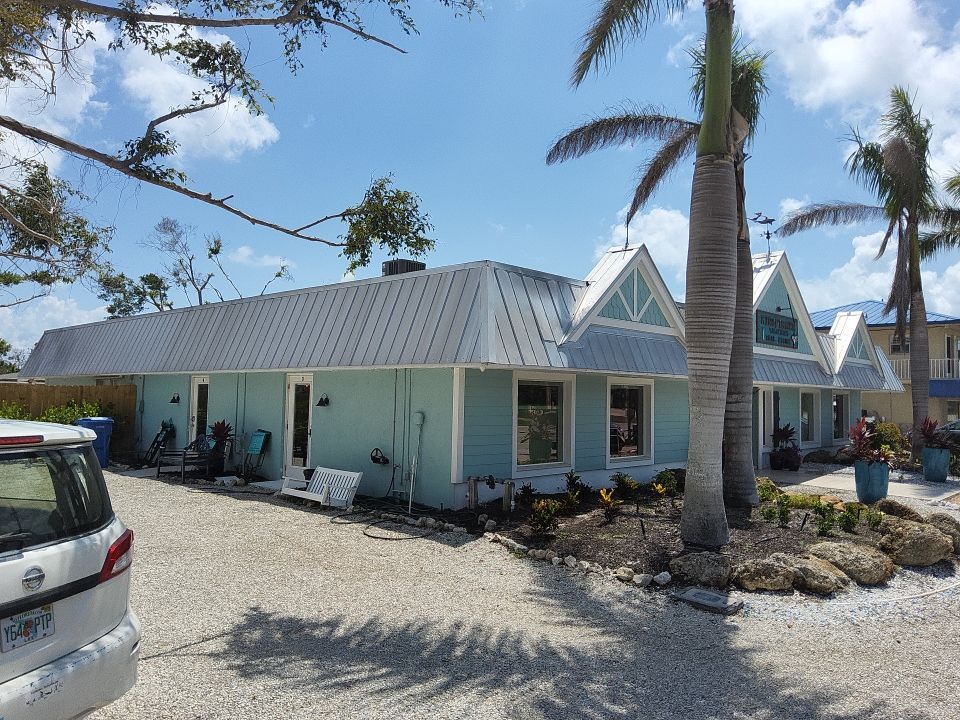 7-Inch Seamless Gutters in Sanibel FL by Gutter Professor by Gutter Professors