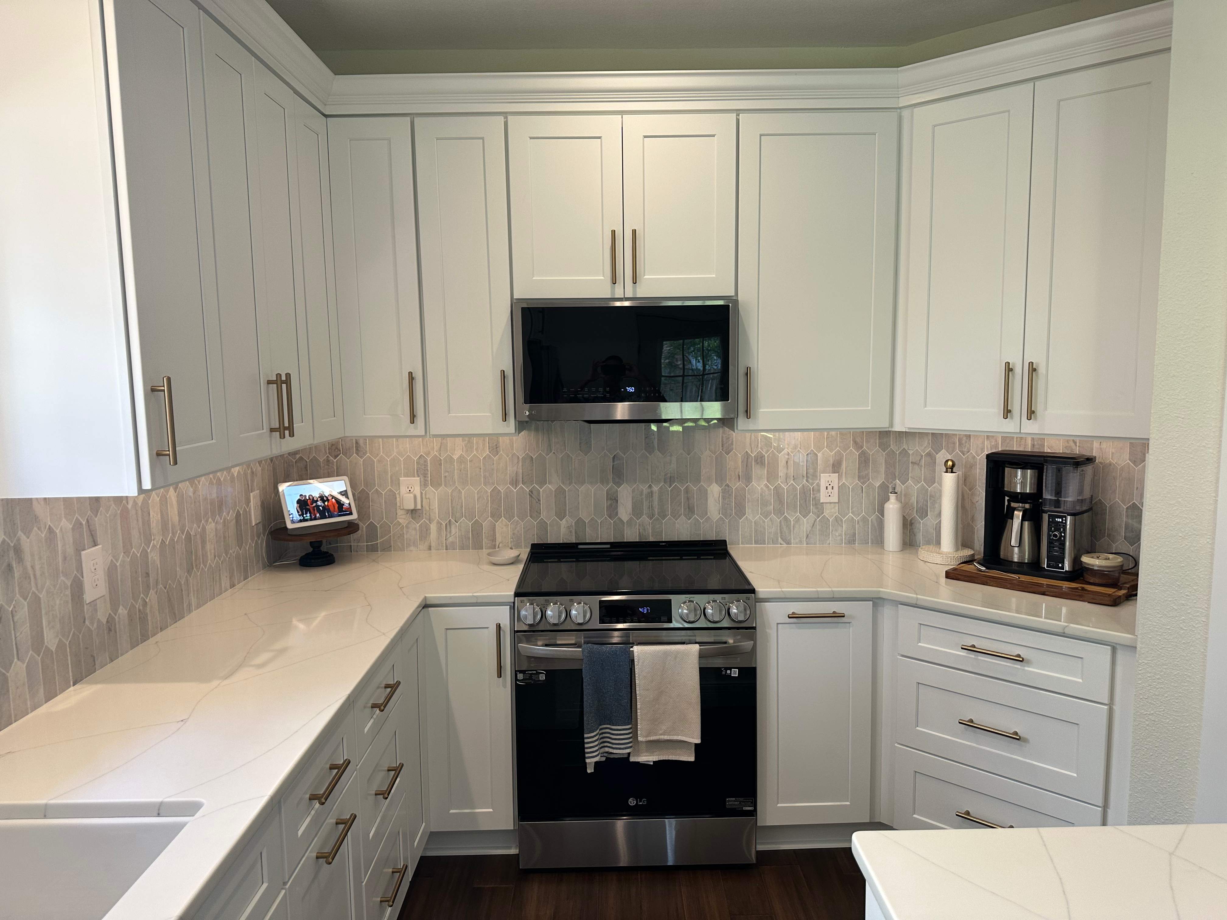 Churchill Estates Kitchen Remodel | Bright White Kitchen in San Antonio by Legacy Bath and Kitchen 