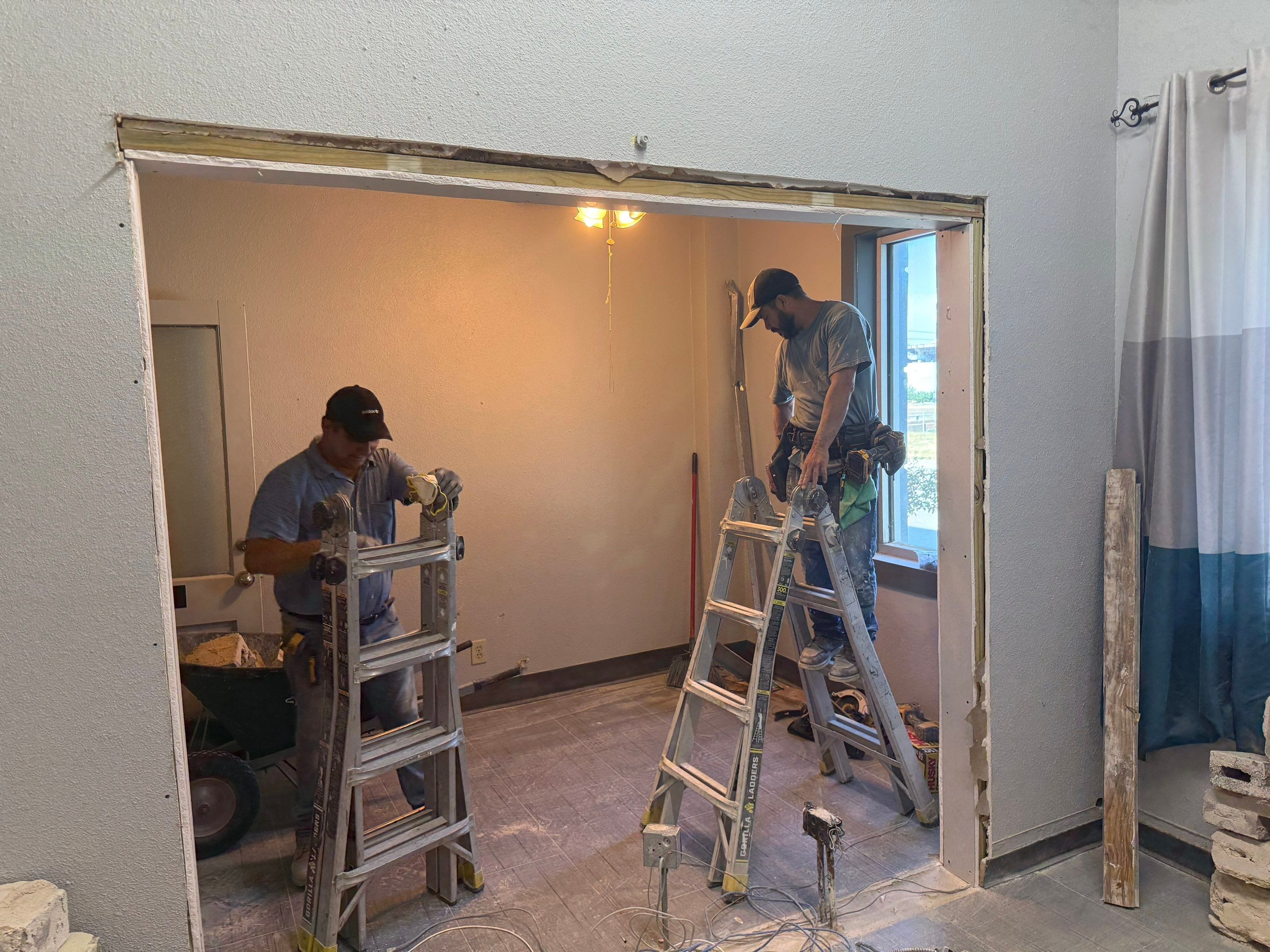 C-Store renovation at Dallas Life by EL-GC LLC 