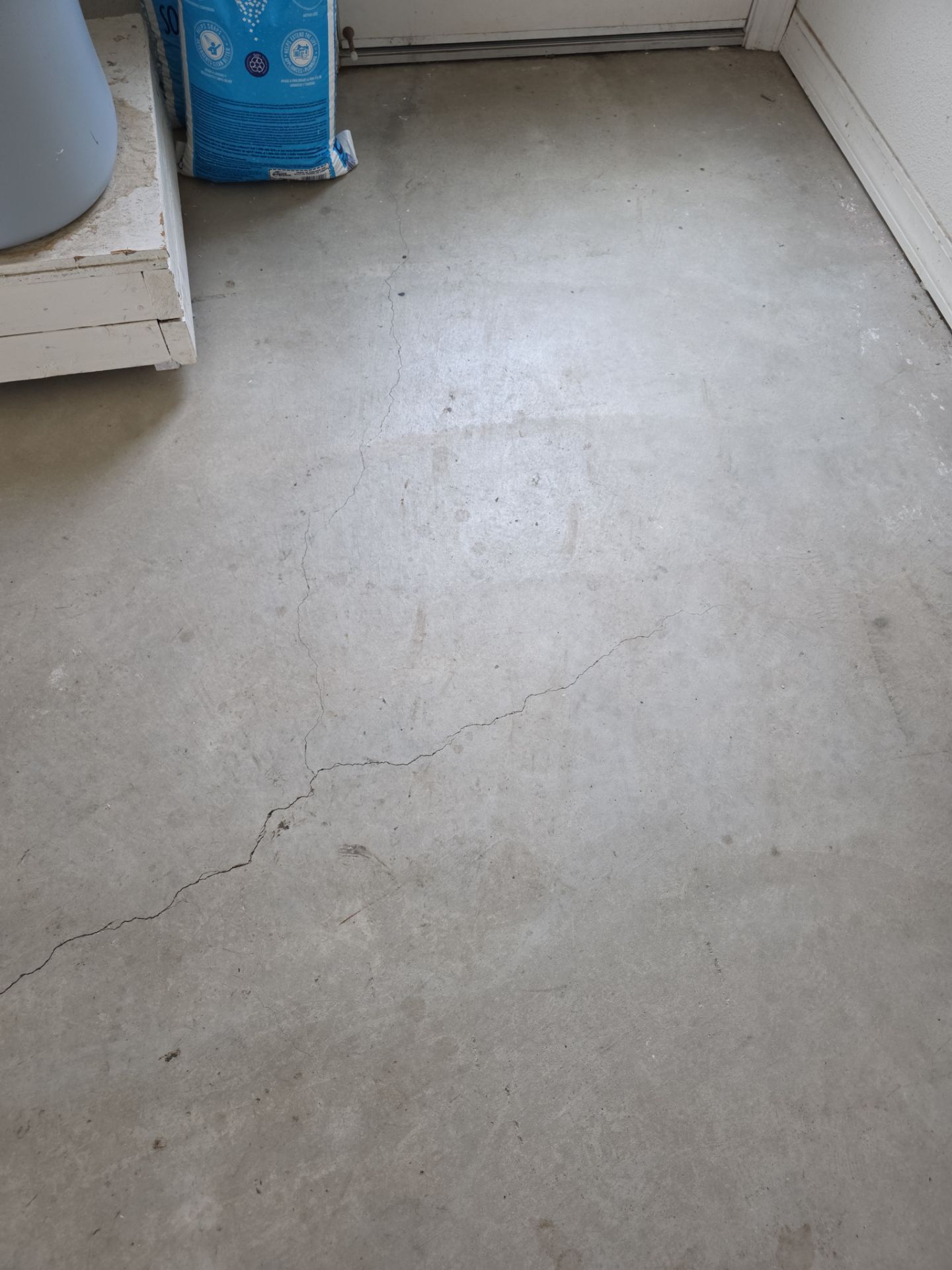 Tidal Wave Polyurea Garage Floor Coating in Arroyo Grande by MGP Coatings
